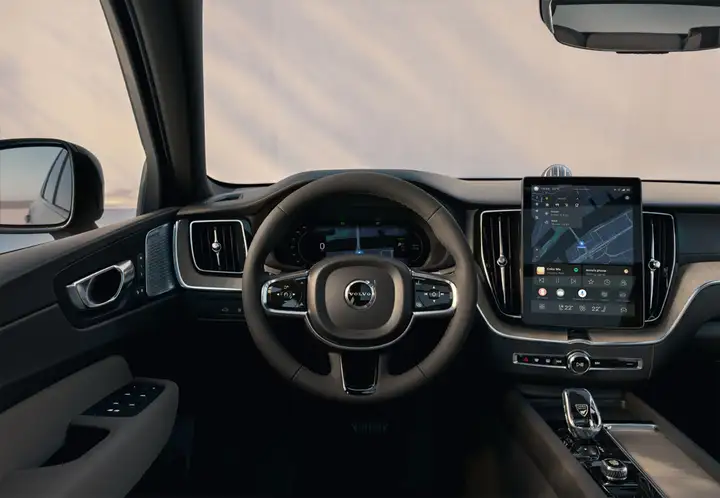 Volvo XC60 2019, foto 8