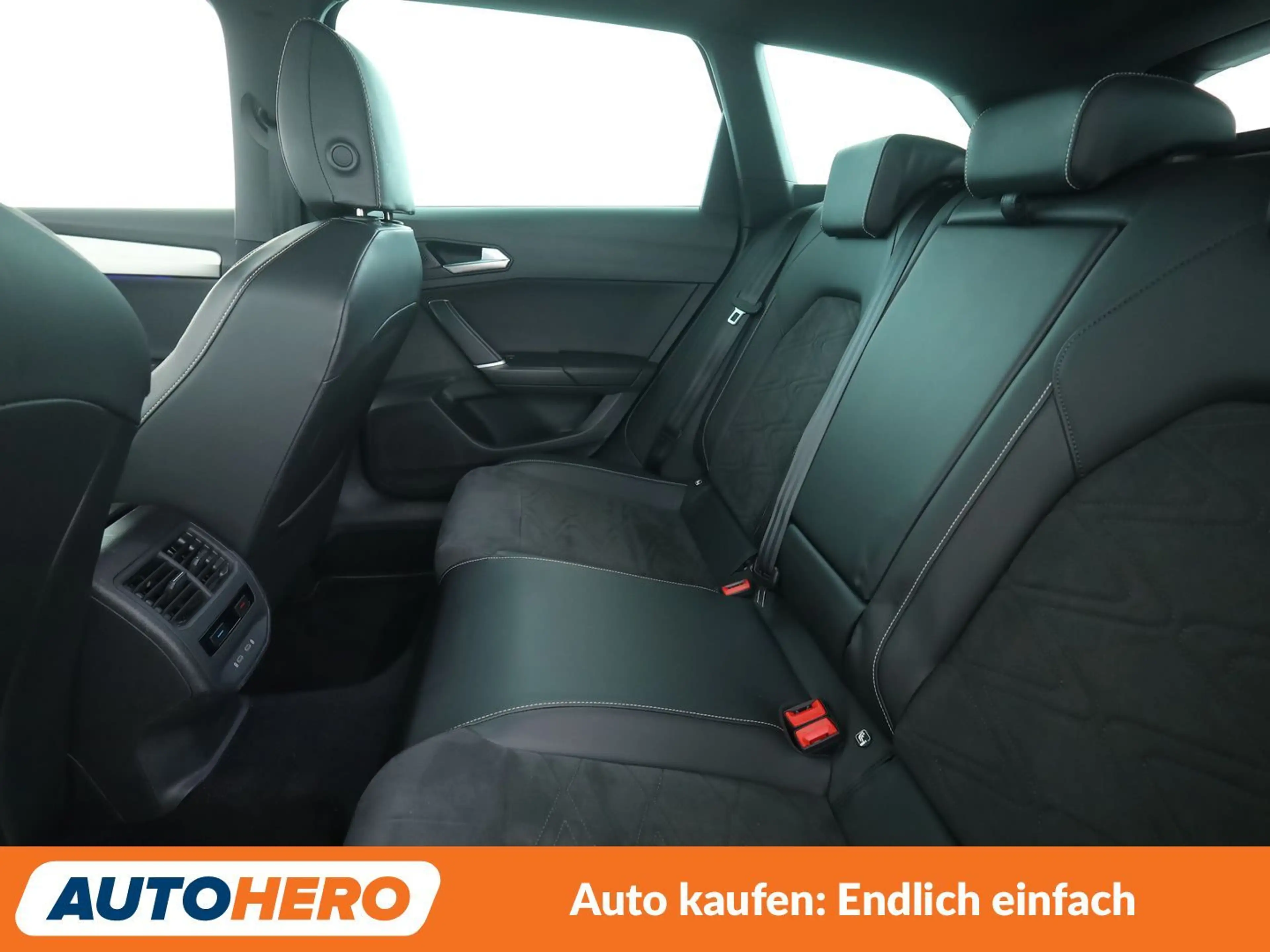SEAT Leon e-Hybrid 1.4 TSI e-HYBRID Xcellence Aut.*NAVI*LED* — photo 14