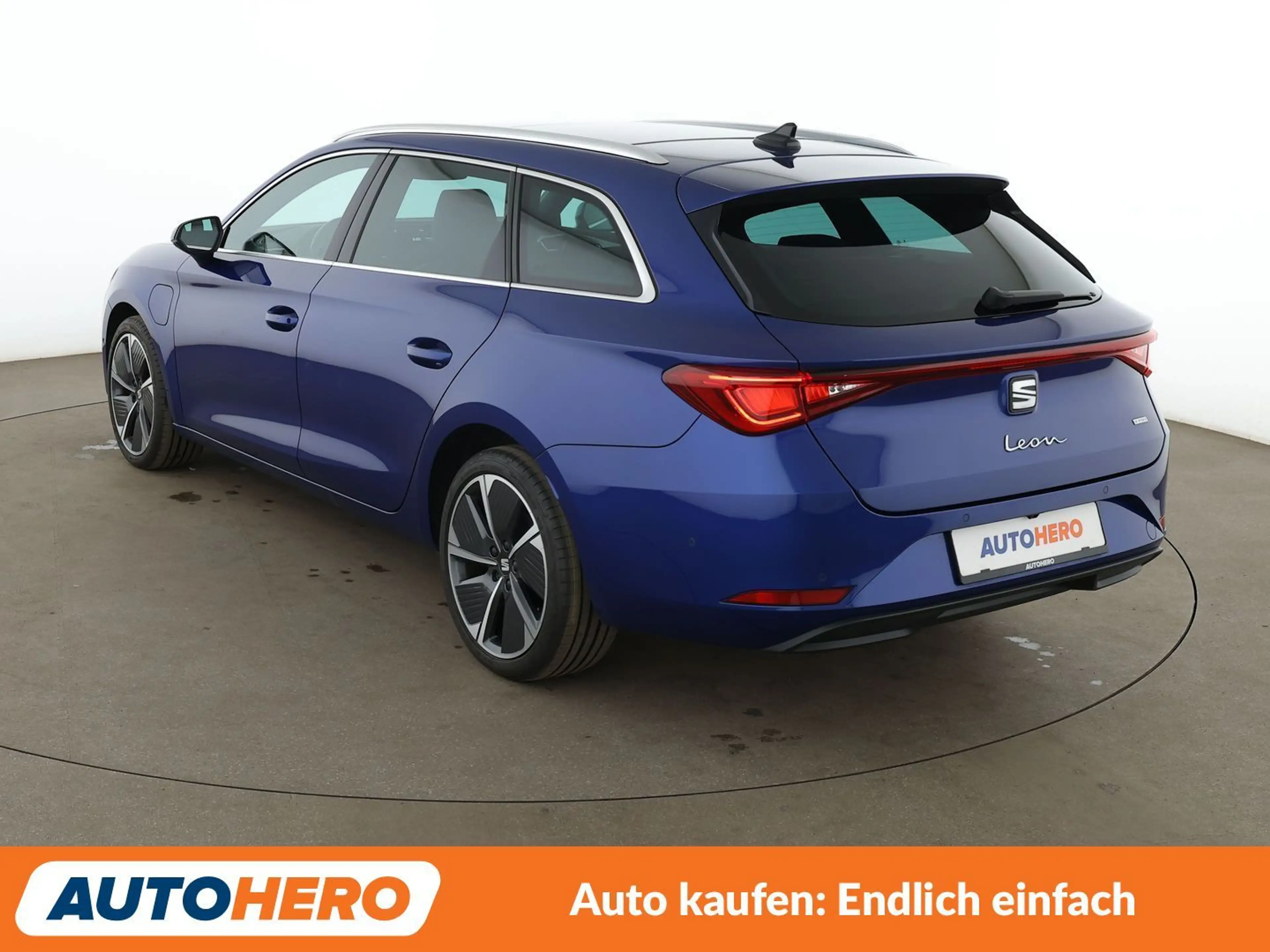 SEAT Leon e-Hybrid 1.4 TSI e-HYBRID Xcellence Aut.*NAVI*LED* — photo 4