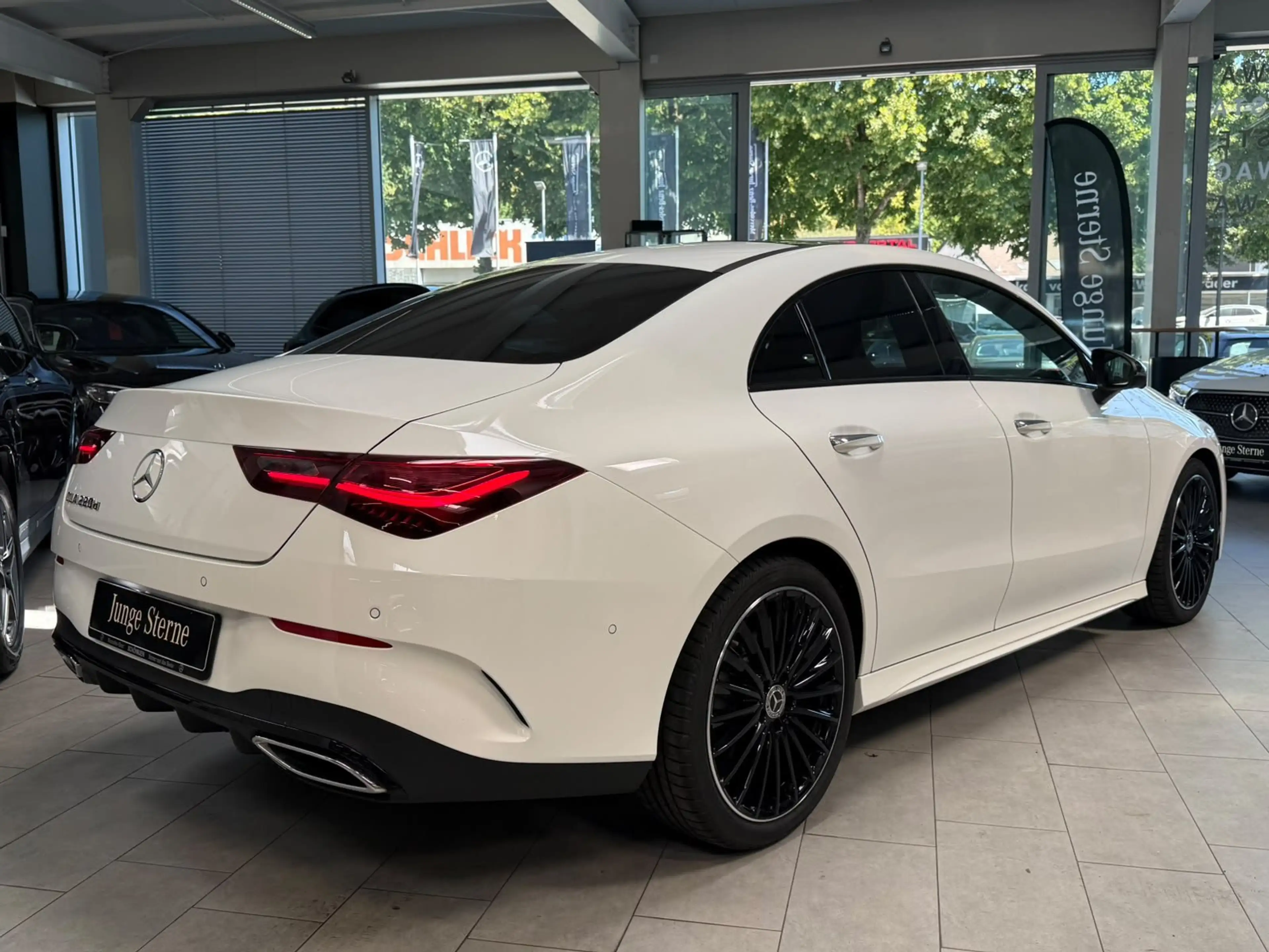 Mercedes-Benz CLA 220 d AMG PREMIUM PLUS+NP69t€+19"+BURM+NIGHT — photo 7