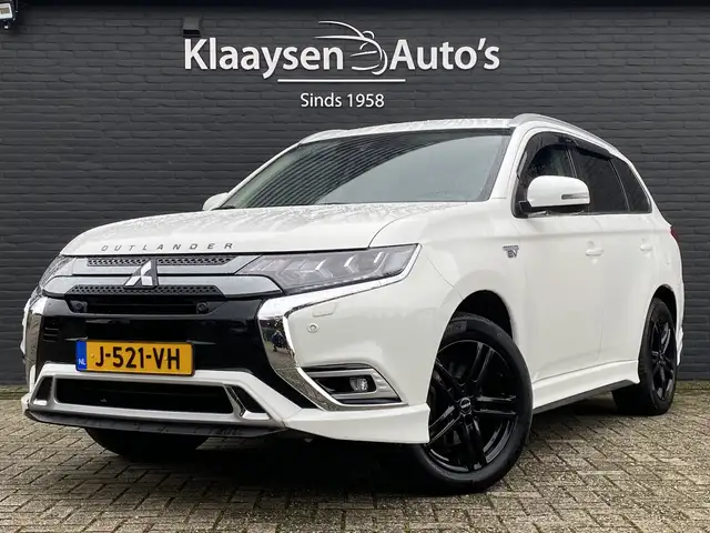 Mitsubishi Outlander 2.4 PHEV Intense+ 4WD 225 pk AUT. | 1e eigenaar |