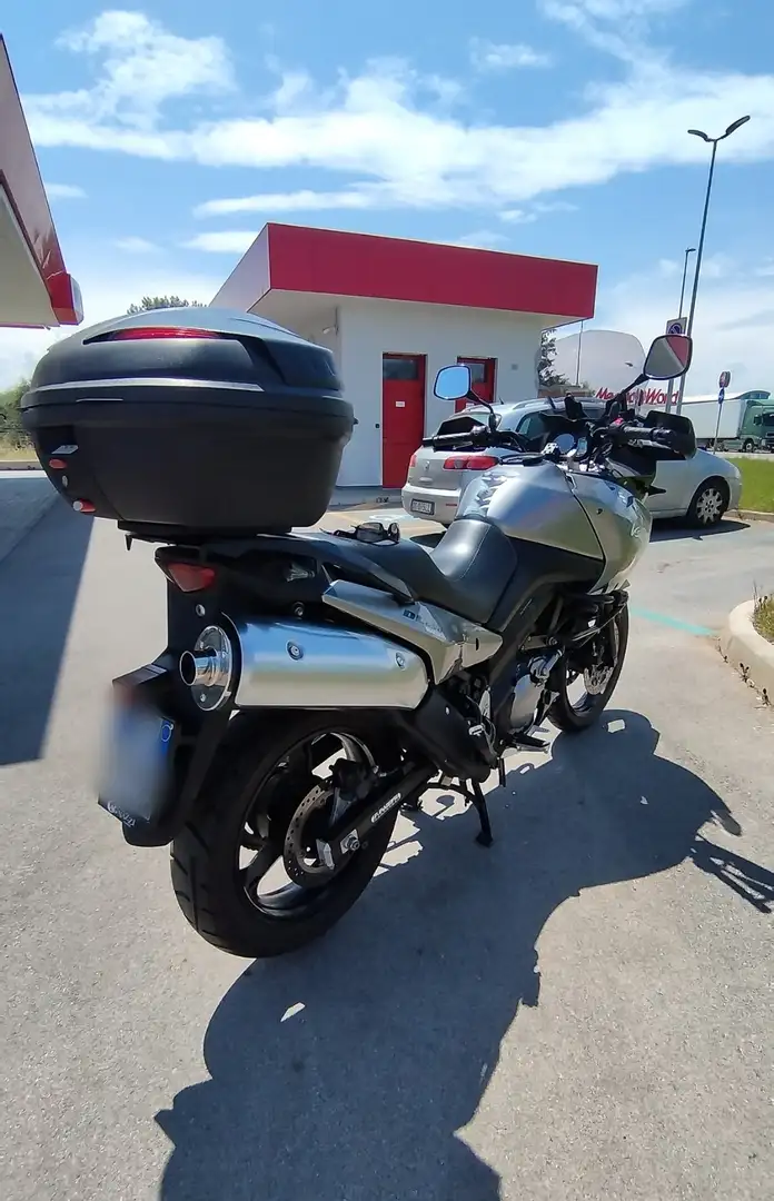 Suzuki V-Strom 650 - 1
