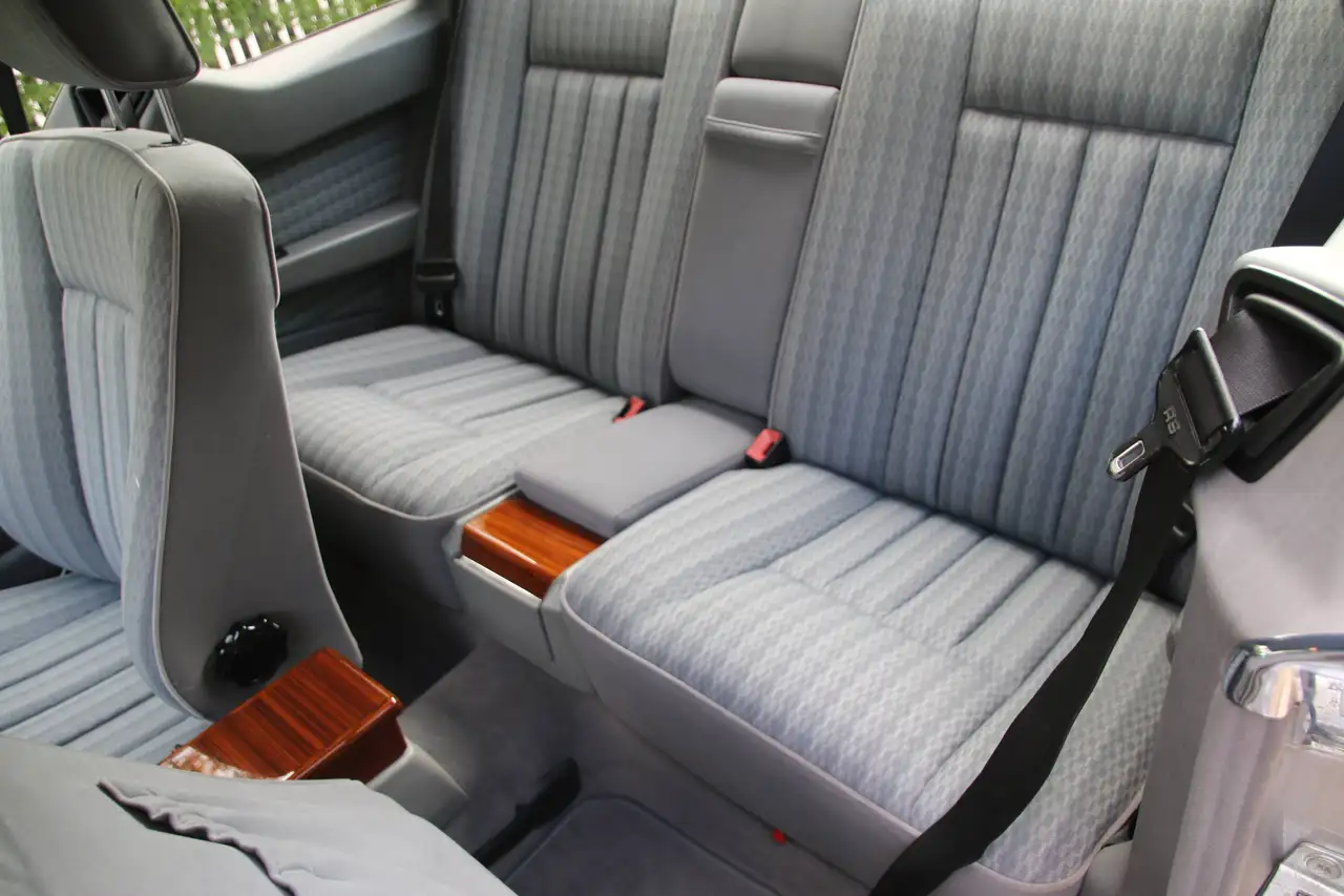 Mercedes-Benz CE 230 Oldtimer H-Kennz., W 124, 5 Gang Schaltgetriebe, foto 11