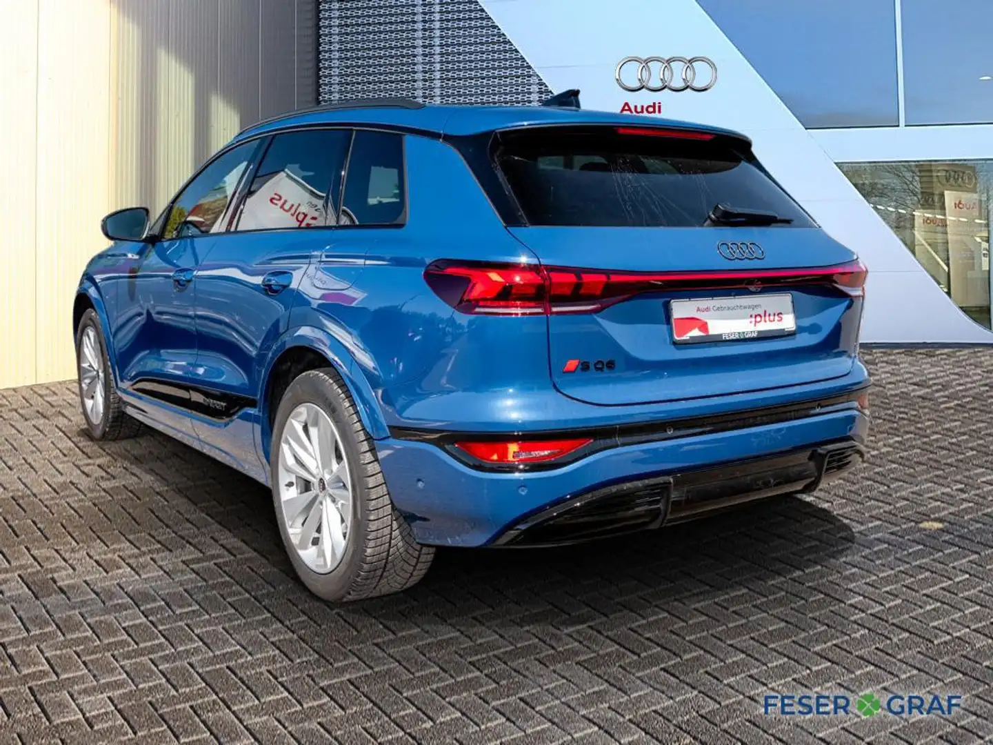 Audi SQ6 e-tron /Leder/Pano/B&O/HuD/adAIR/Kameras Blau - 2
