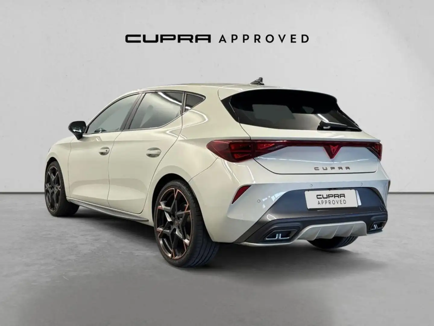 CUPRA Leon 1.5 eTSI 110 DSG Gris - 2
