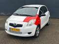 Toyota Yaris 1.3 VVTi Terra Blanc - thumbnail 2