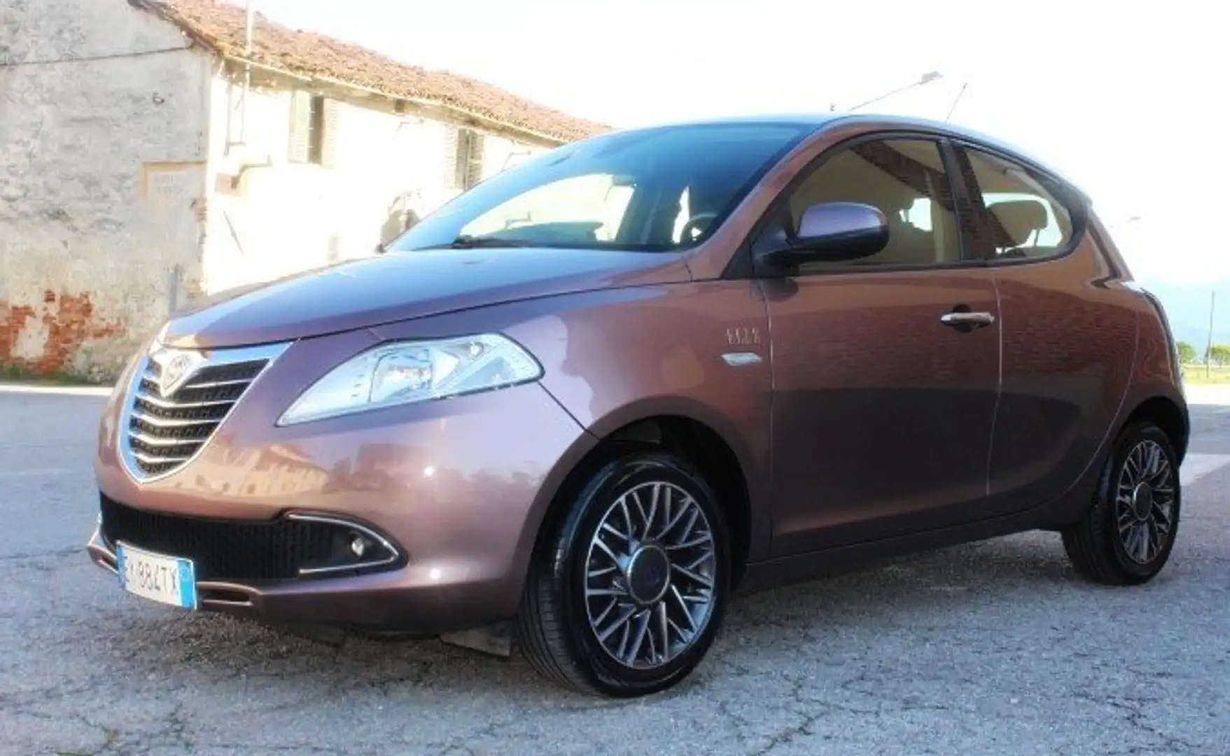 Lancia Ypsilon "Elle"CIPRIA GLAMOUR clima aut. 5p ALCANTARA PELLE - 1