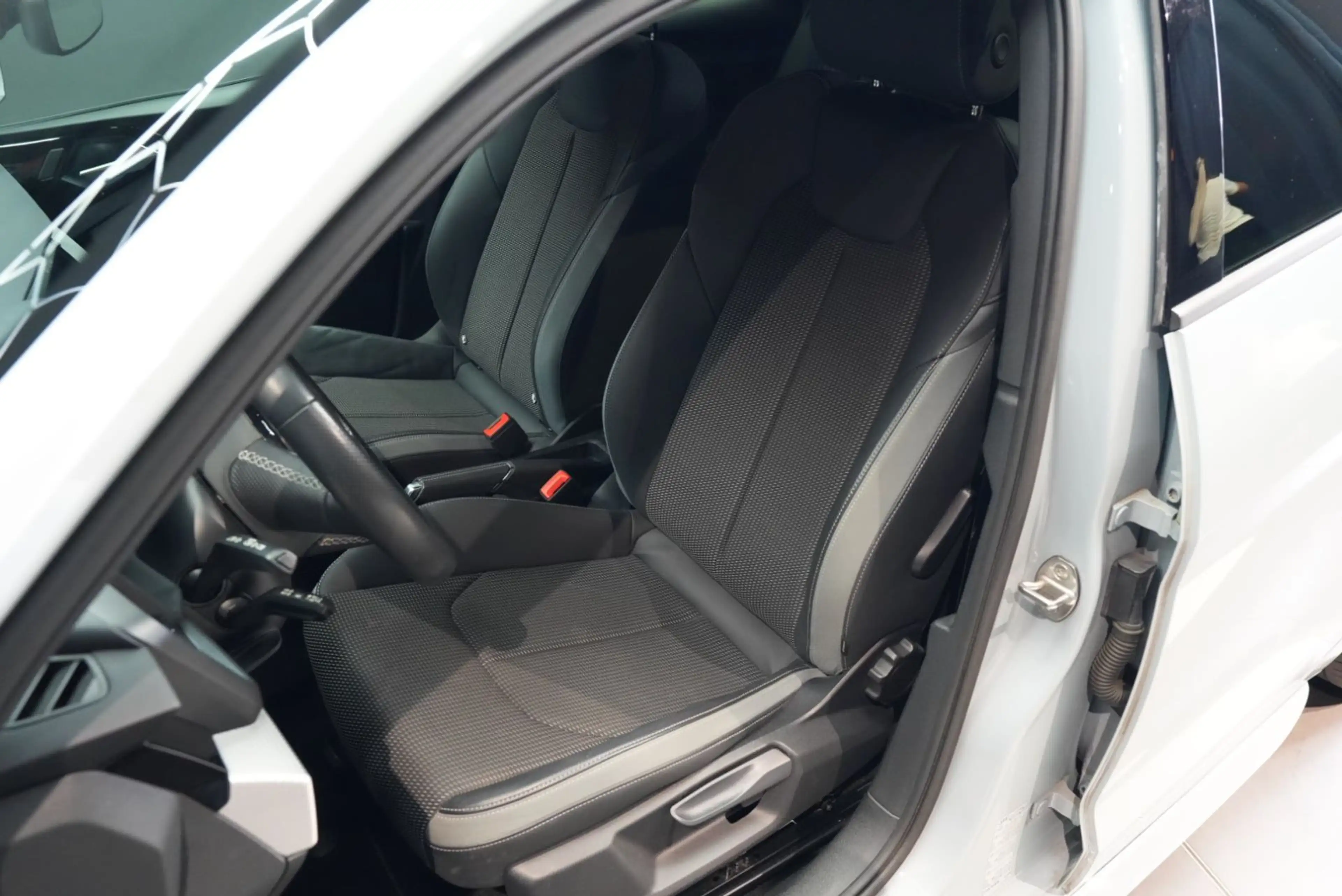 Audi A1 Sportback 35 TFSI S line*KAMERA*LED*2x-S-LINE — photo 13