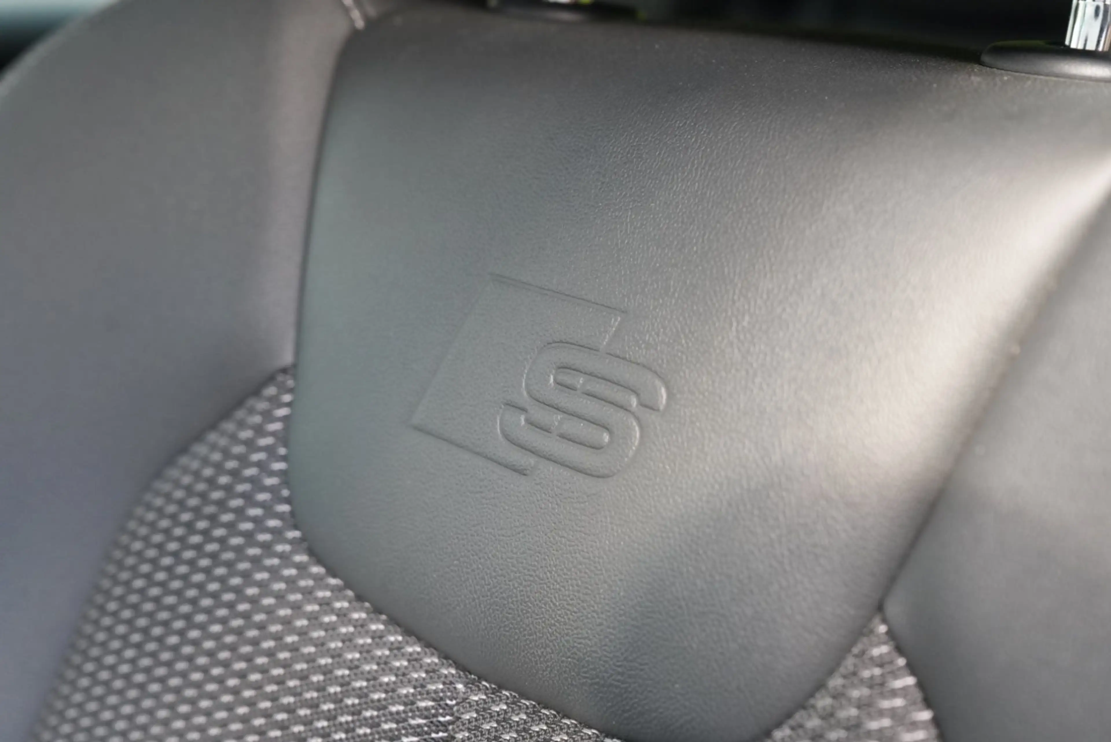 Audi A1 Sportback 35 TFSI S line*KAMERA*LED*2x-S-LINE — photo 14