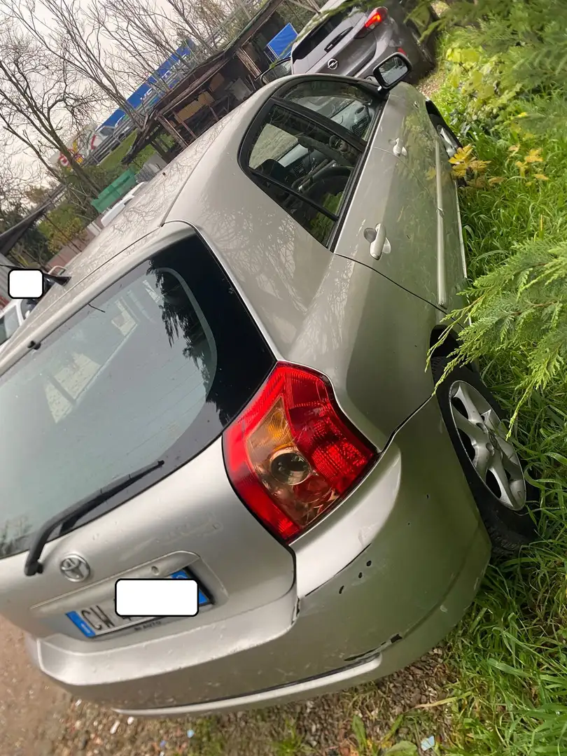 Toyota Corolla Corolla X 2004 1.4 d-4d 5p m-mt Grigio - 1