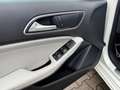 Mercedes-Benz A 220 CDI / d BlueEfficiency DCT "Urban" Biały - thumbnail 10