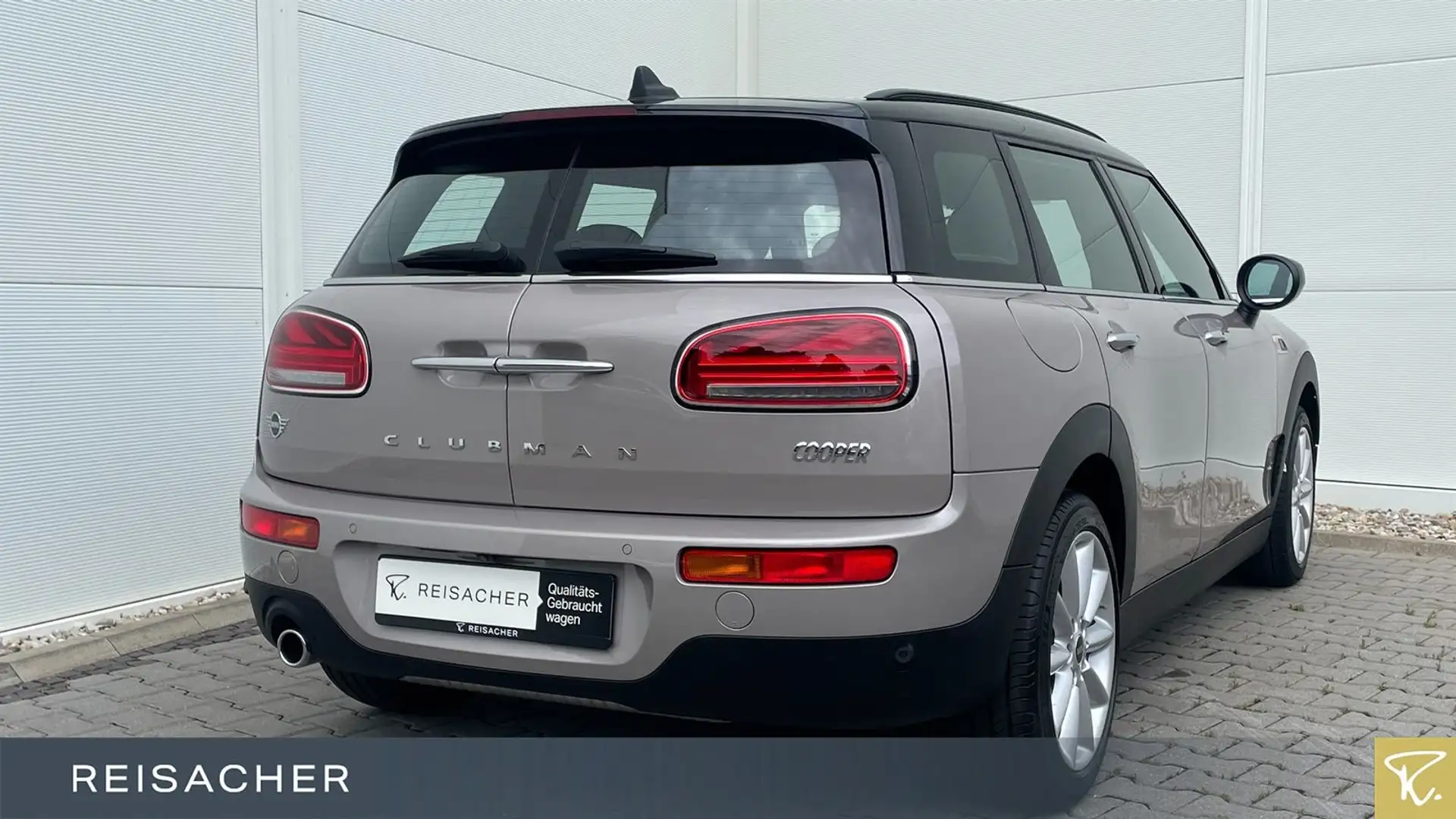 MINI Cooper Clubman Aut.Classic Trim,Navi,LED,RFK,DAB Grau - 2