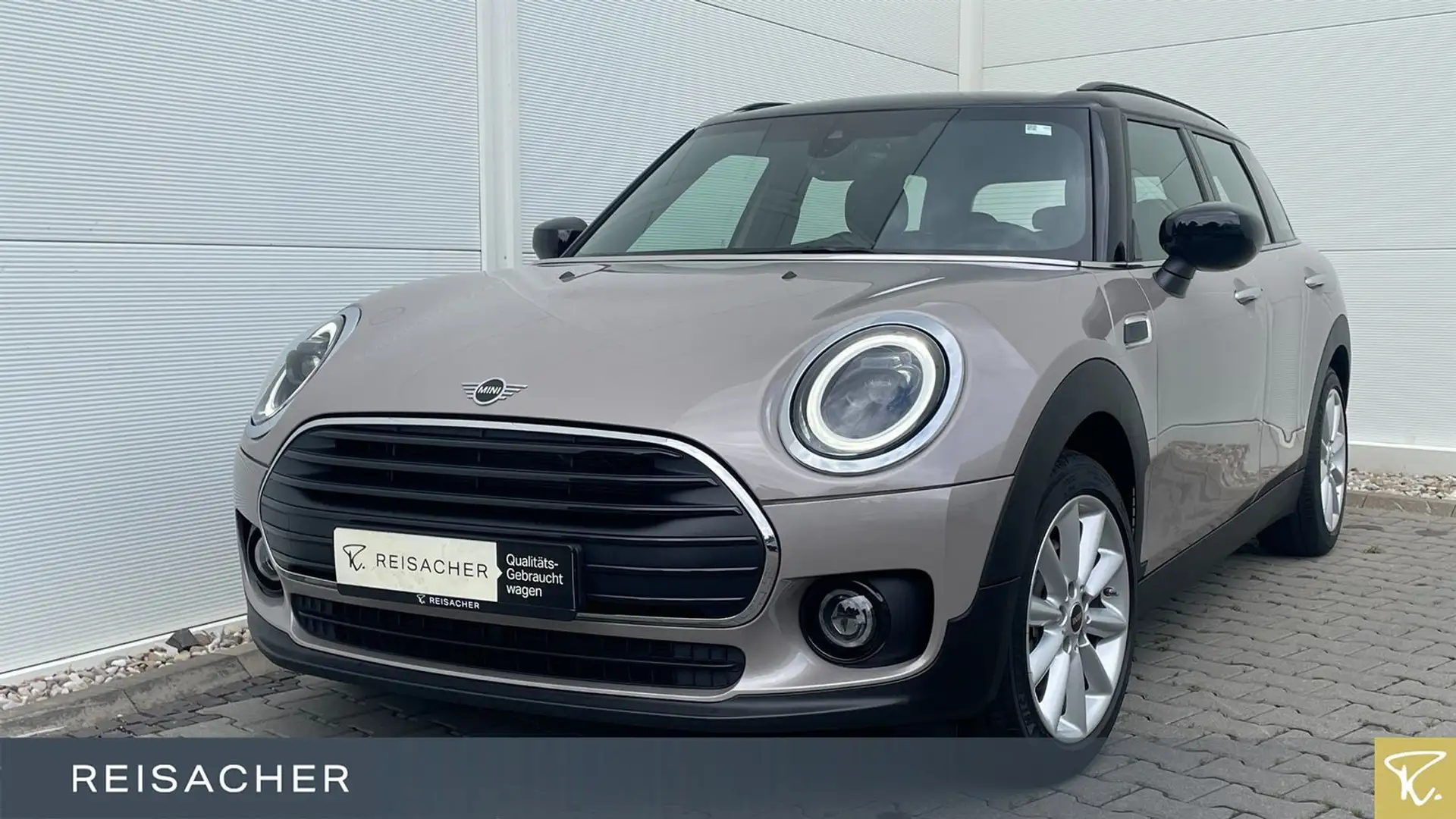 MINI Cooper Clubman Aut.Classic Trim,Navi,LED,RFK,DAB Grau - 1
