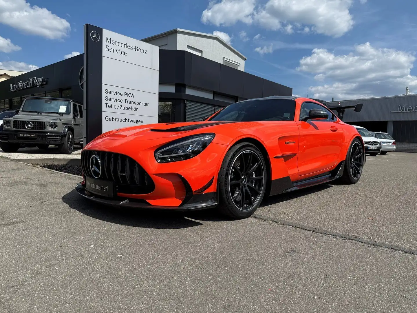 Mercedes-Benz AMG GT Black Series*Magmabeam*Keramik*Schalensitze*Burm - 2