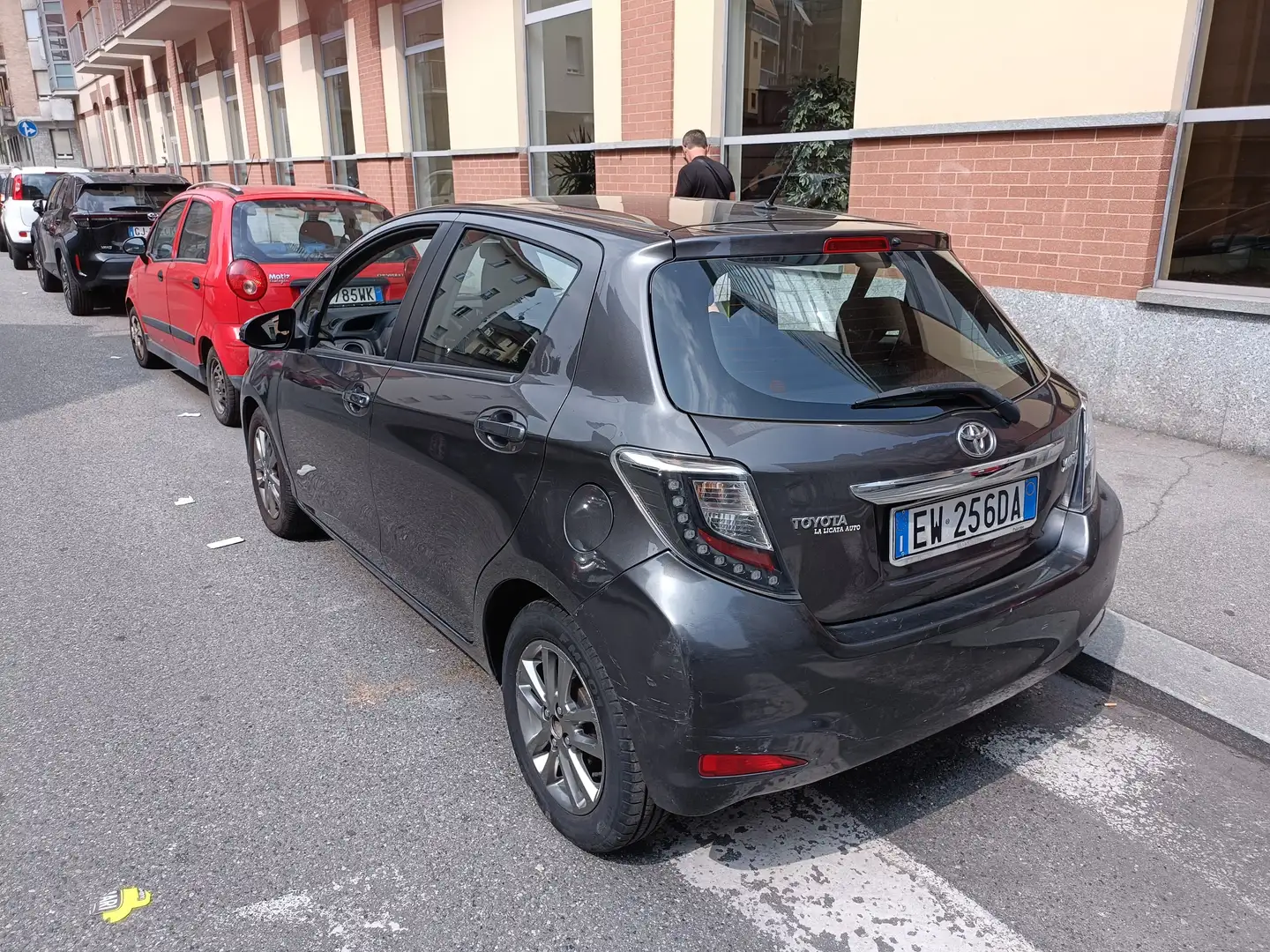 Toyota Yaris Yaris III 2011 3p 1.4 d-4d Active Szary - 2