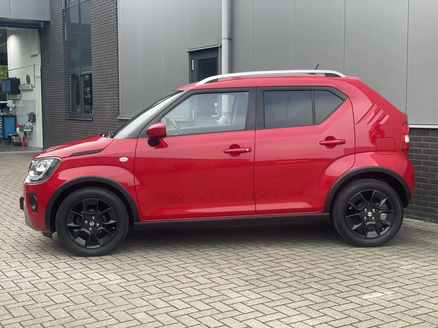 Suzuki Ignis 1.2 Smart Hybrid AUTOMAAT SELECT RIJKLAAR Rouge - 2