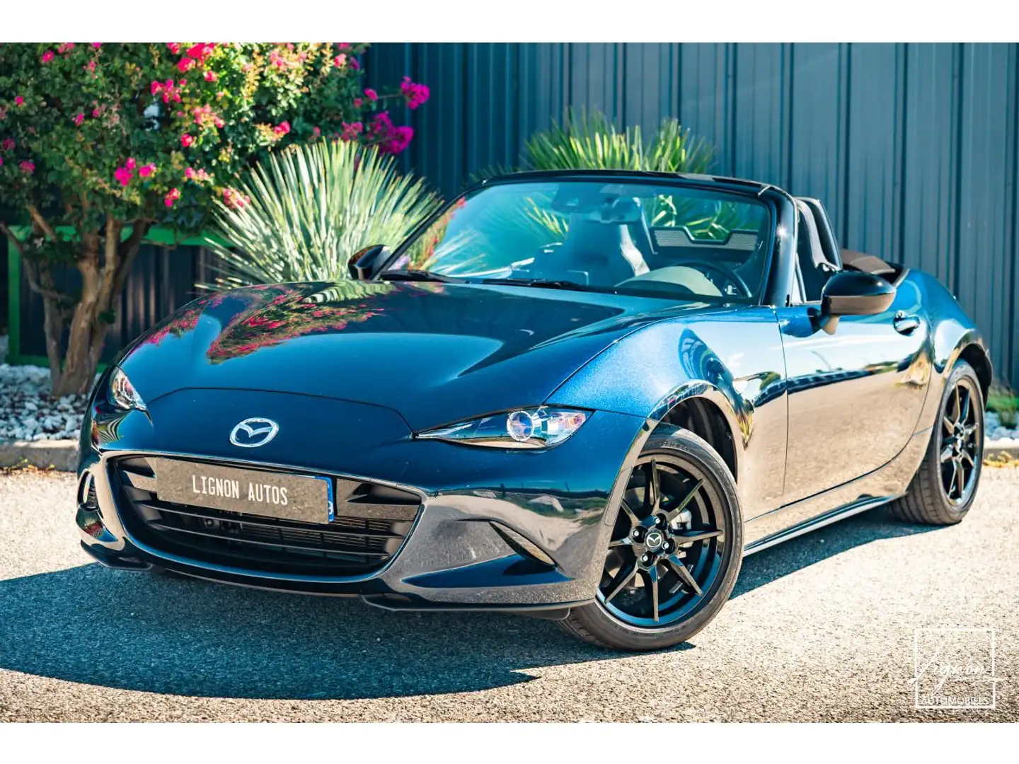 Mazda MX-5 1.5 Skyactiv 132 ch Blau - 1