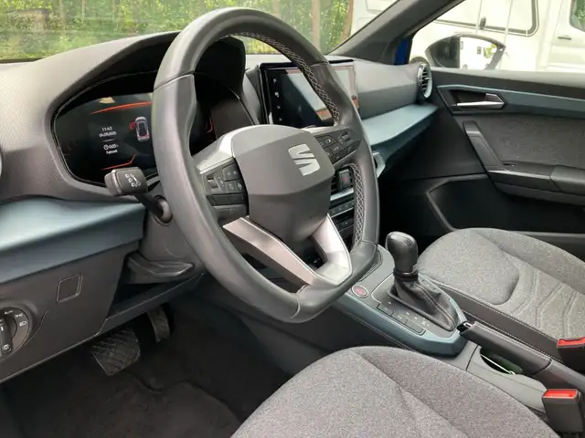 Seat Arona view 10