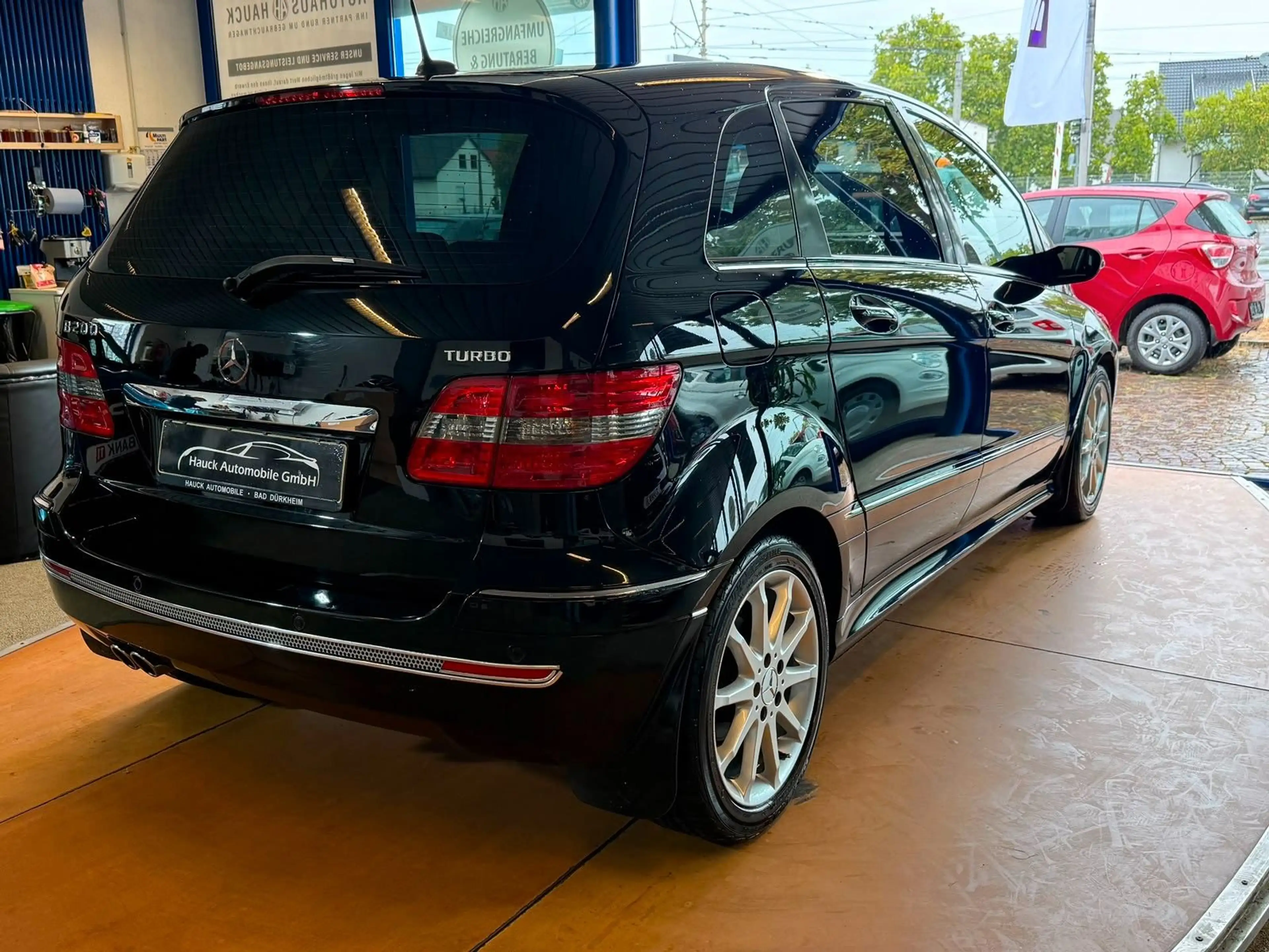 Mercedes-Benz B 200 Turbo Automatik / Teilleder / Navi — photo 5