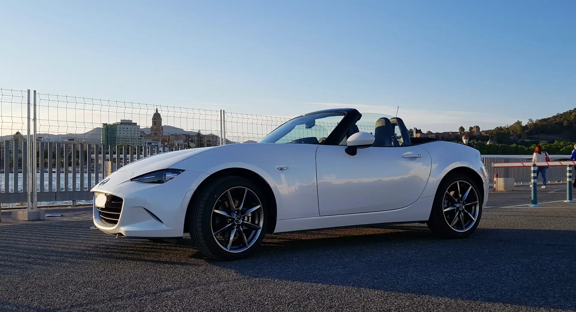 Mazda MX-5 ST 2.0 Skyactiv-G i-Stop i-Eloop Zenith - 2