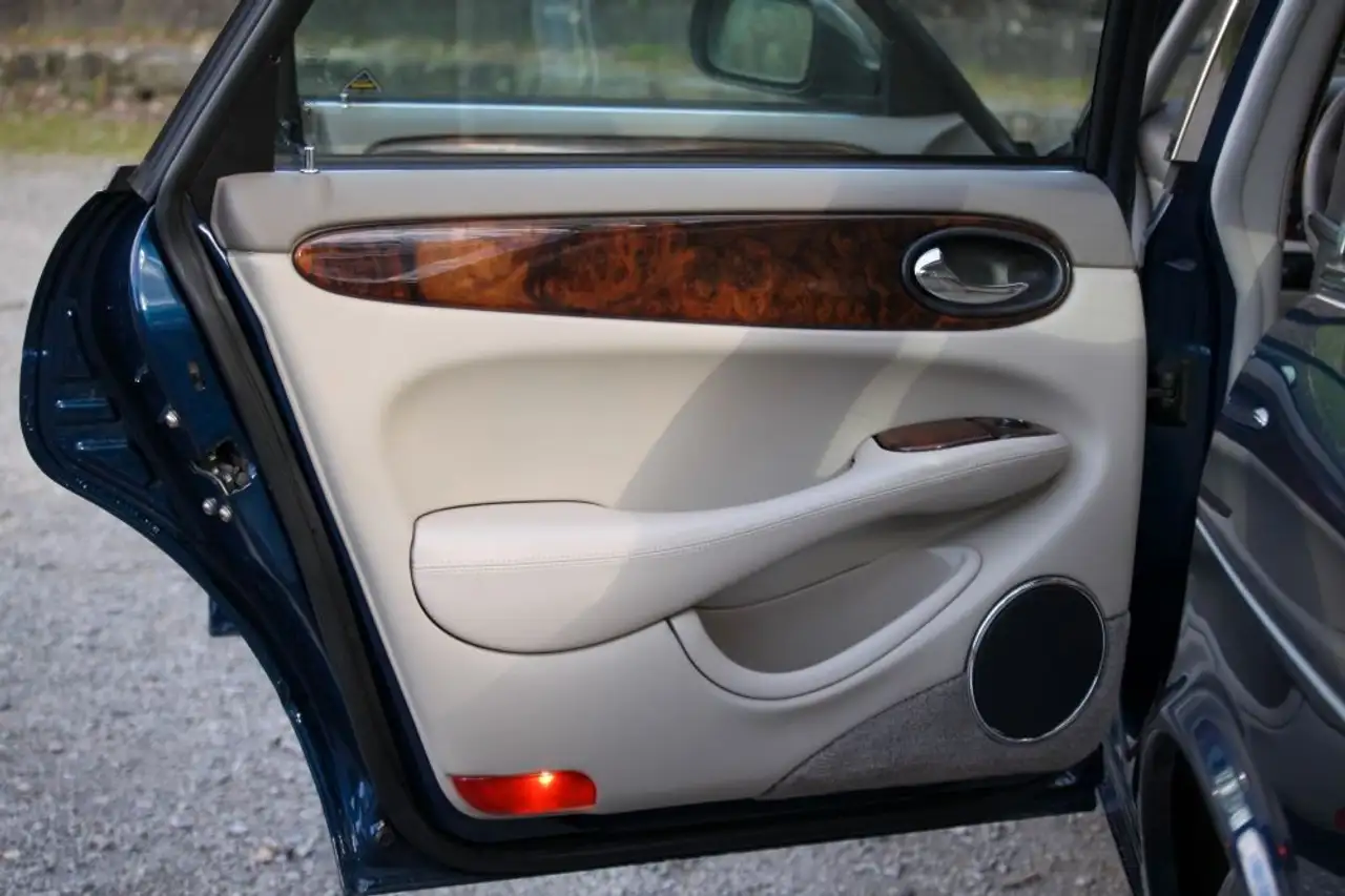 Jaguar XJ Sovereign 3 Jahre Garantie Ausnahmefahrzeug, foto 8