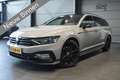 Volkswagen Passat Variant 2.0 TSI 4Motion R-LINE Black Style trekhaak 272 pk Gris - thumbnail 1