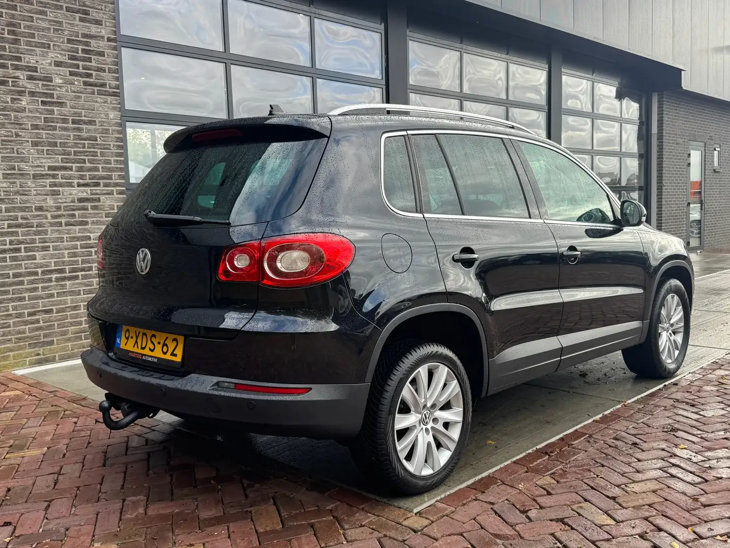 Volkswagen Tiguan 1.4 TSI Sport&Style | Nieuwe Motor | Pano | Navi | Schwarz - 2