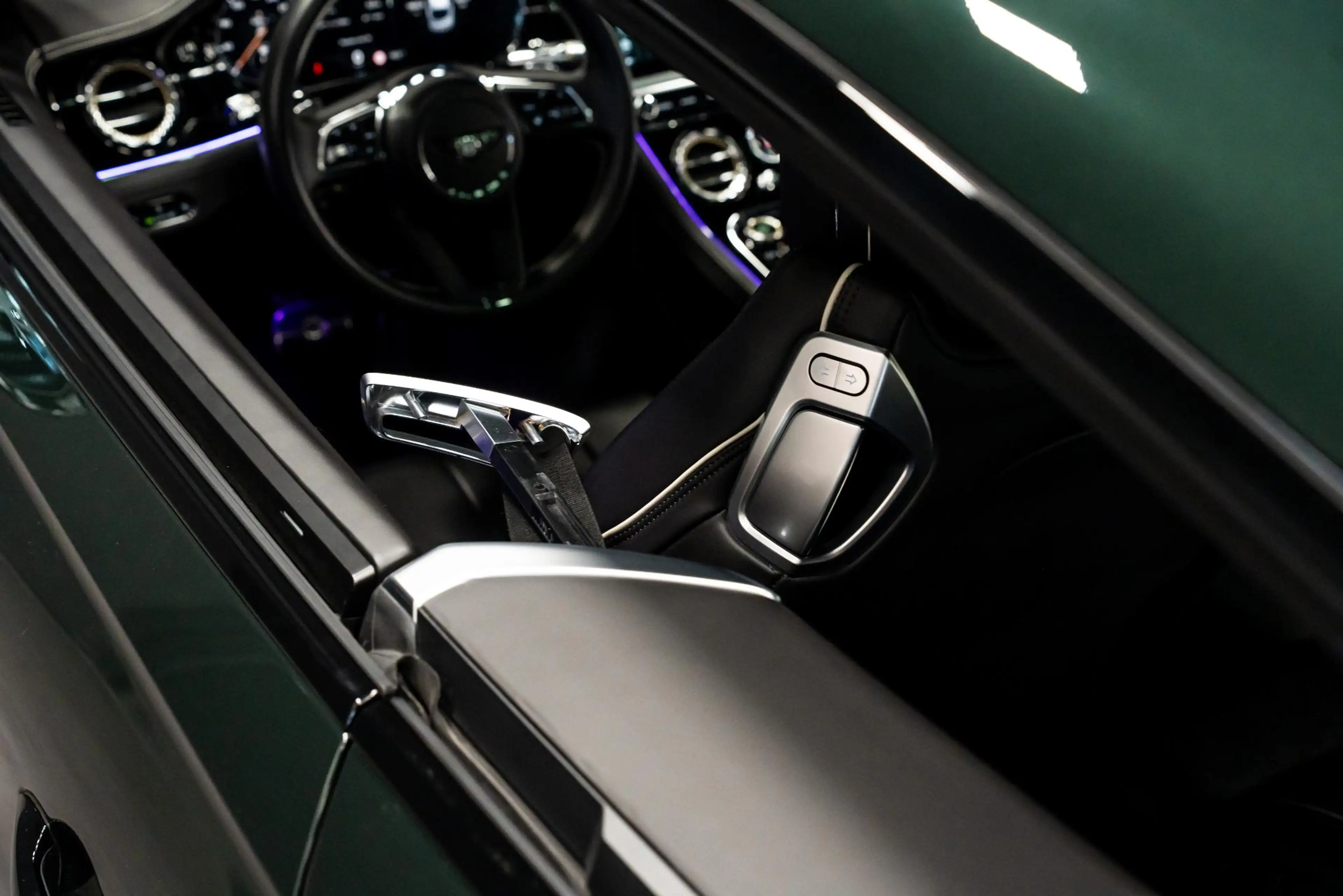 Bentley Continental GT 4.0 V8 *NAIM / Panorama / Stoelventilatie- + massa — photo 45