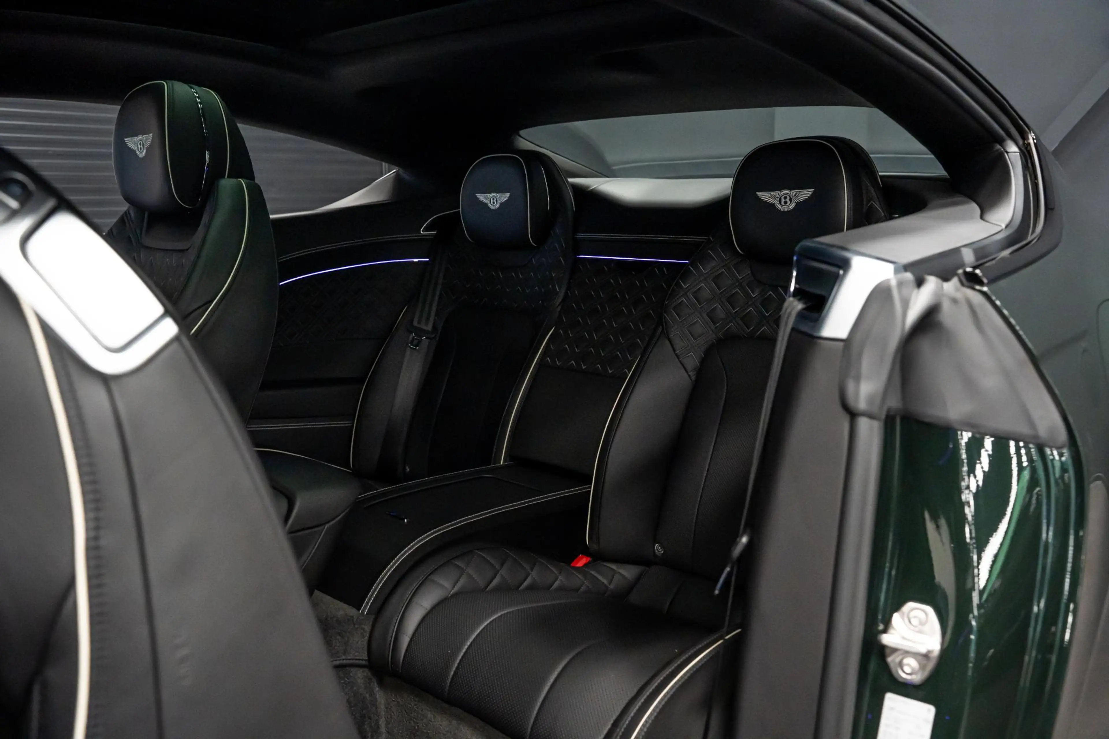 Bentley Continental GT 4.0 V8 *NAIM / Panorama / Stoelventilatie- + massa — photo 15
