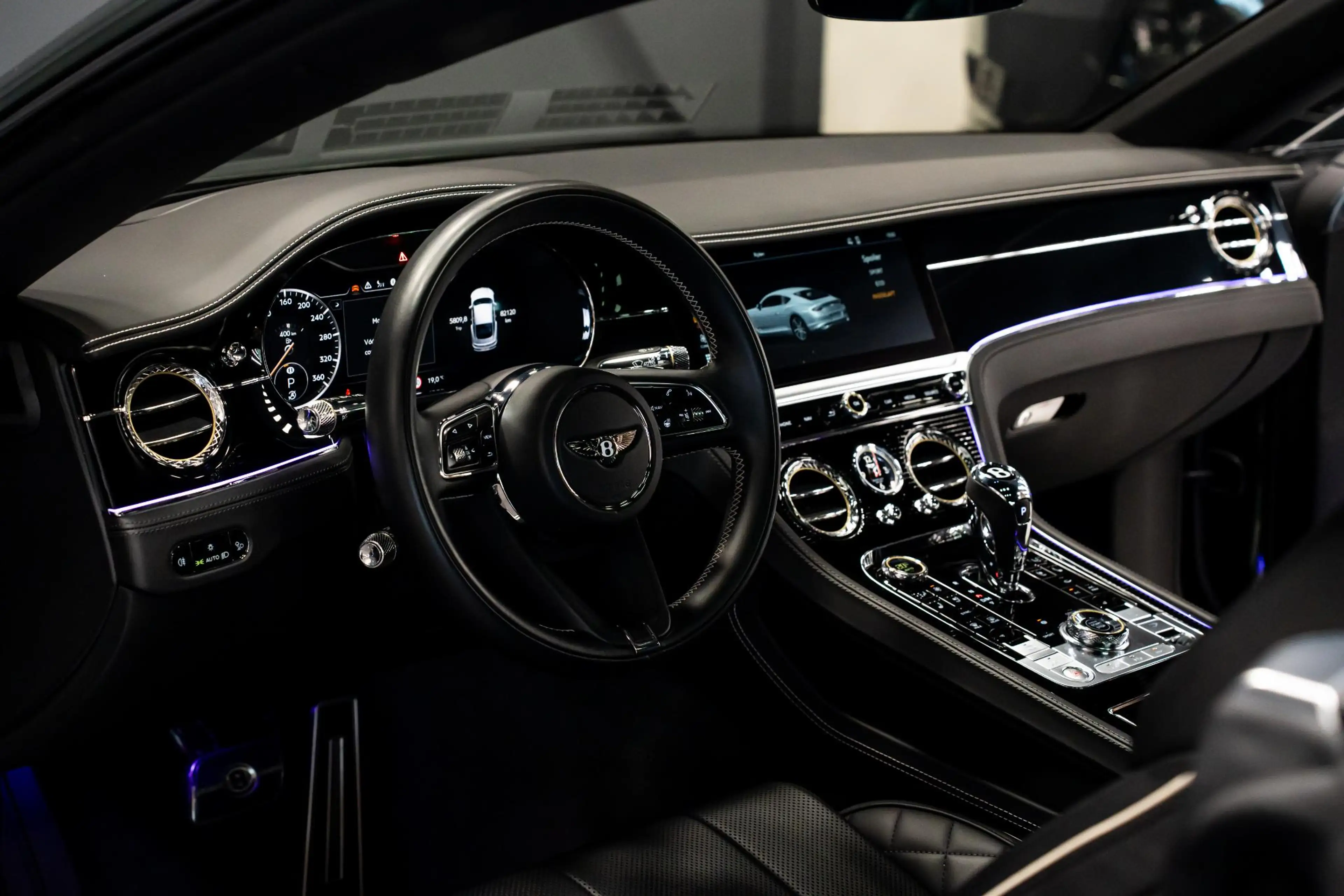 Bentley Continental GT 4.0 V8 *NAIM / Panorama / Stoelventilatie- + massa — photo 30