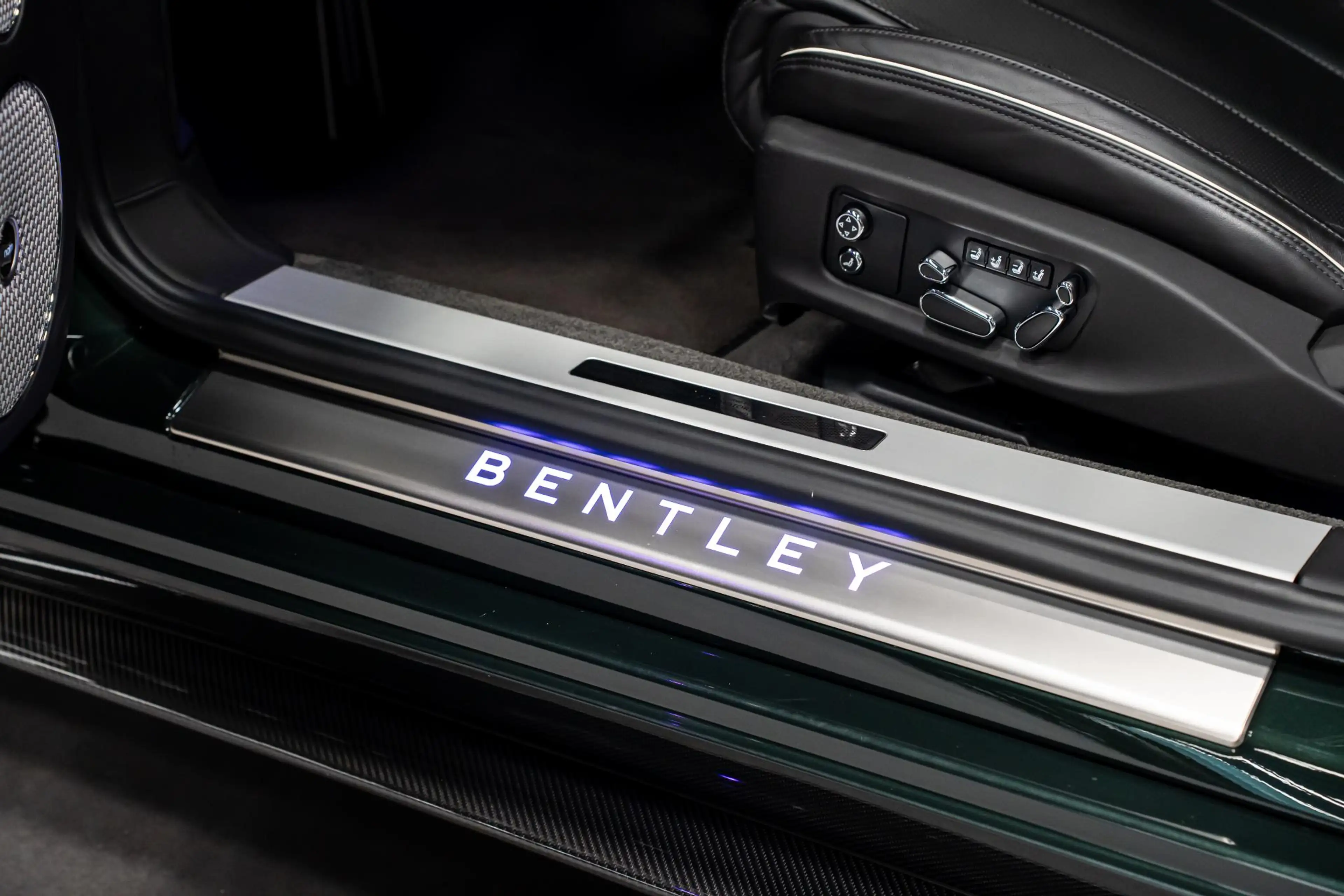 Bentley Continental GT 4.0 V8 *NAIM / Panorama / Stoelventilatie- + massa — photo 10