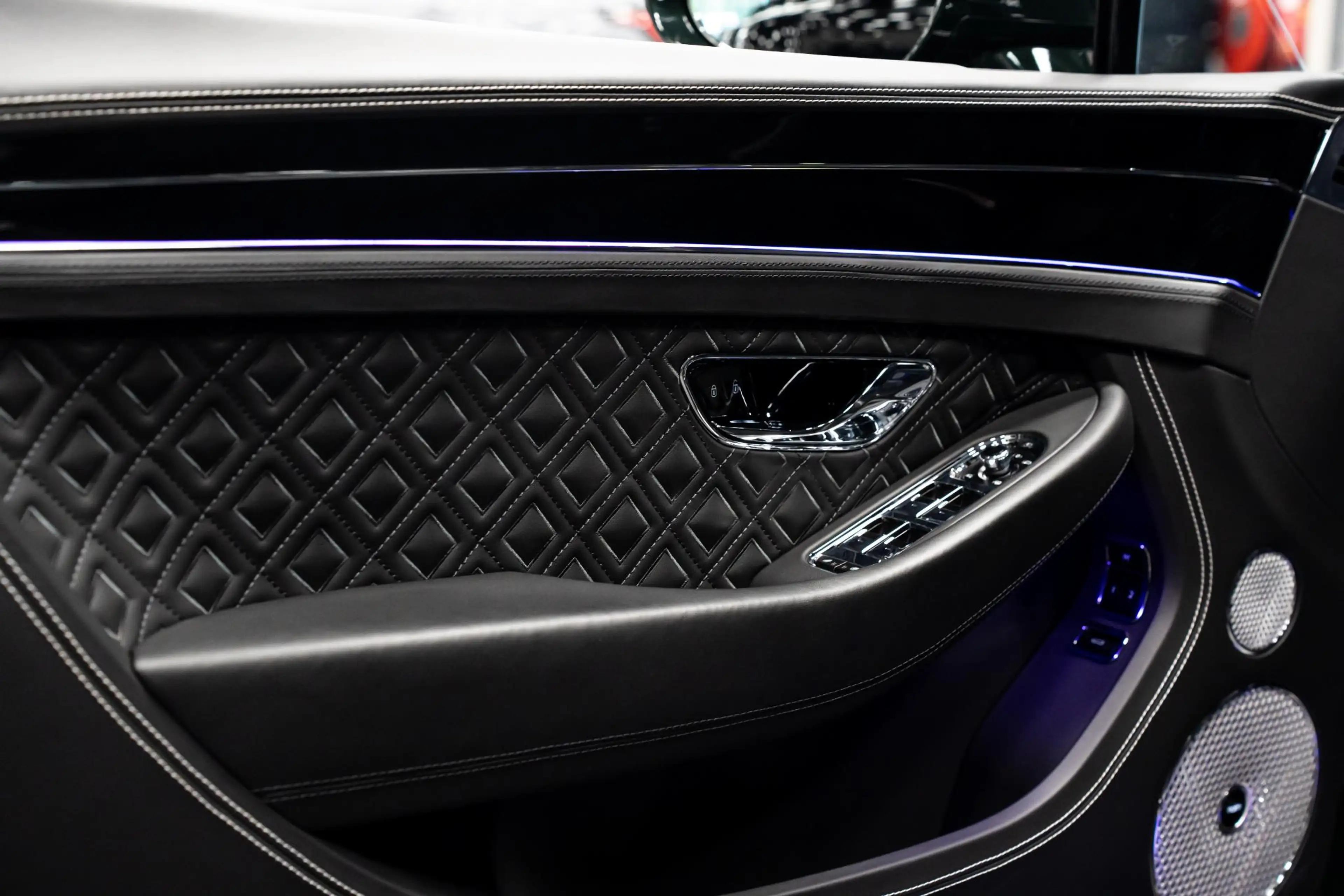 Bentley Continental GT 4.0 V8 *NAIM / Panorama / Stoelventilatie- + massa — photo 5