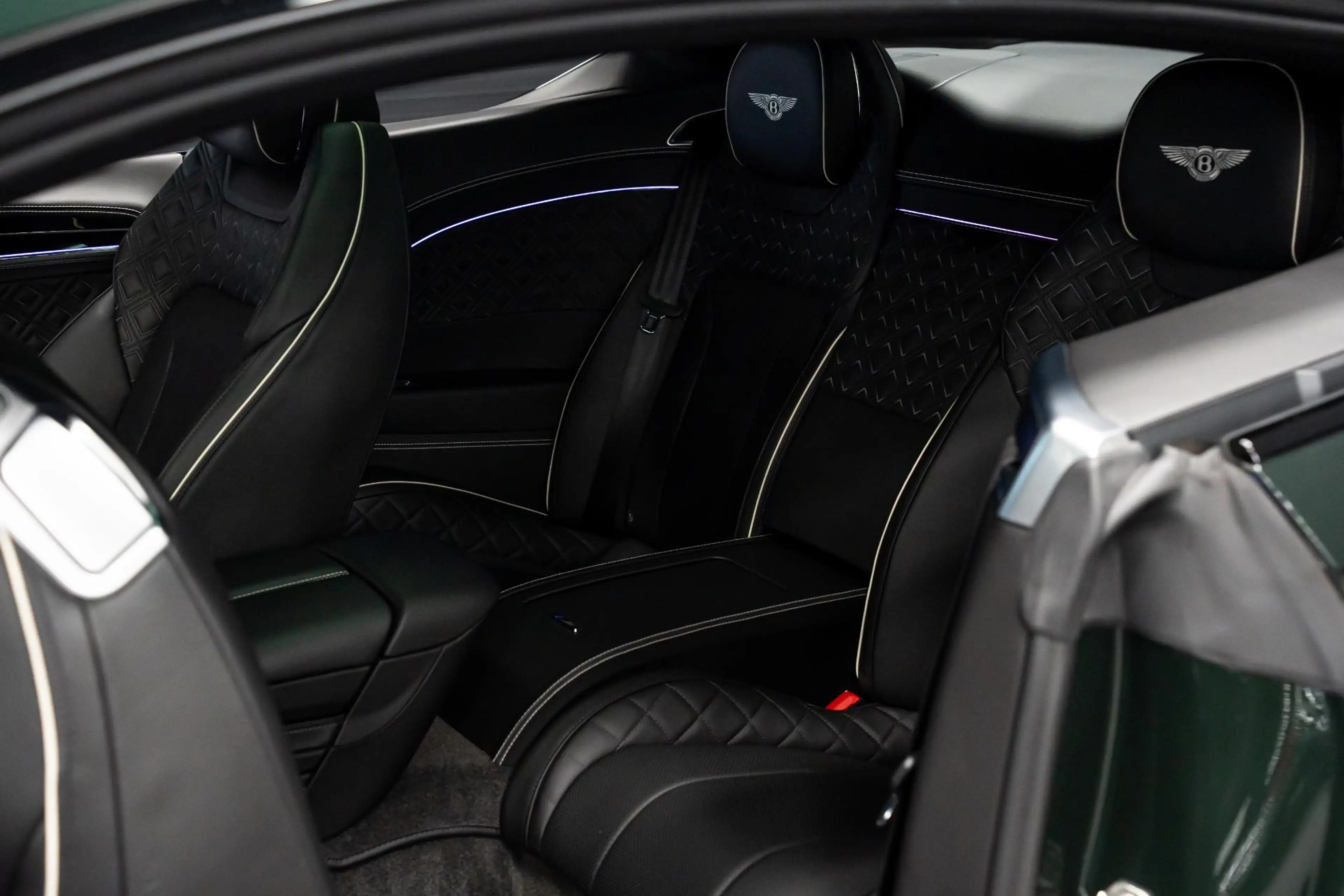 Bentley Continental GT 4.0 V8 *NAIM / Panorama / Stoelventilatie- + massa — photo 19