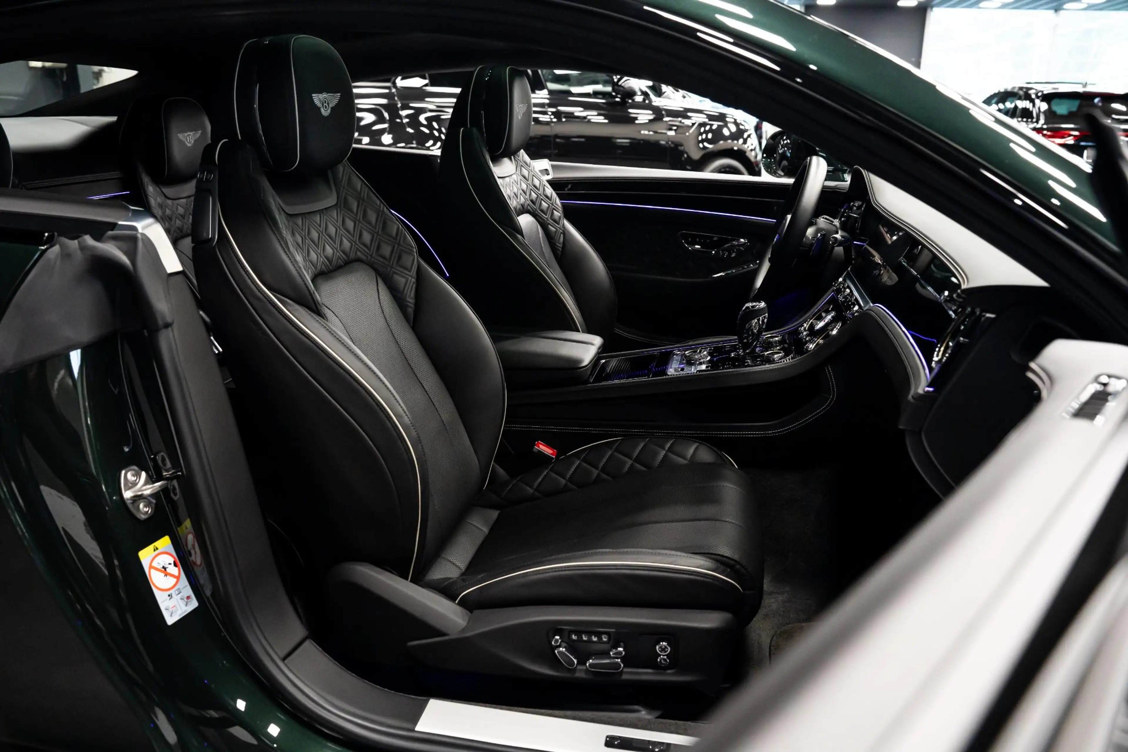 Bentley Continental GT 4.0 V8 *NAIM / Panorama / Stoelventilatie- + massa — photo 21