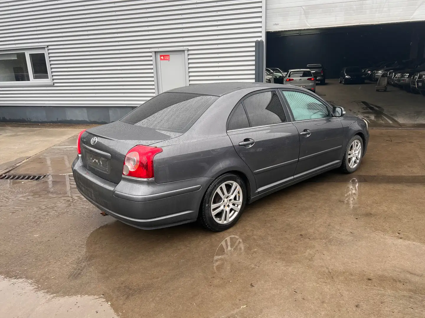 Toyota Avensis Avensis 2.0i VVT-i 16v D4 Linea Sol Gris - 2