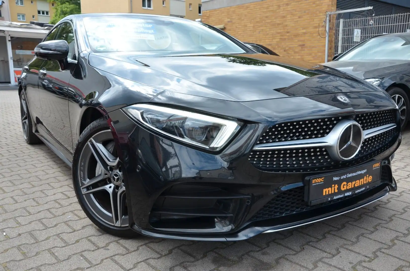 Mercedes-Benz CLS 350 CLS350 4Matic AMG Line Leder SBD 360 AHK 5Sitzer Schwarz - 2