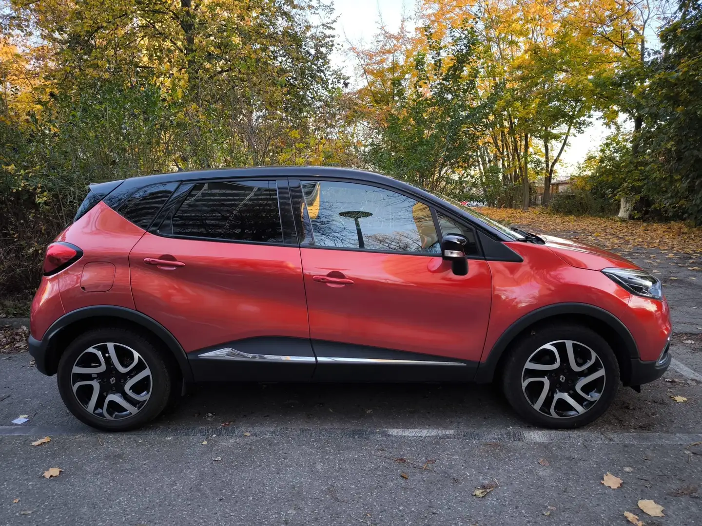 Renault Captur Captur ENERGY TCe 120 EDC Intens Rot - 1