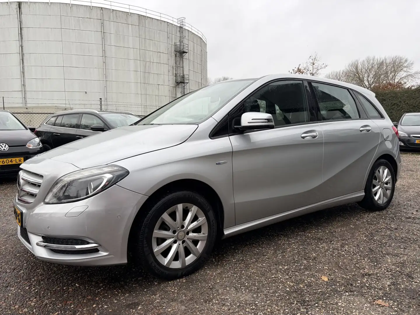 Mercedes-Benz B 180 Ambition AIRCO CRUISE PDC TREKHAAK Gris - 2