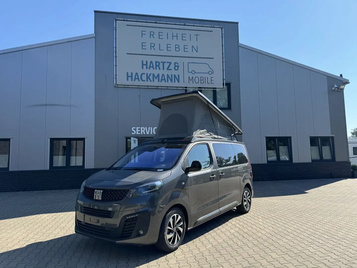 Dethleffs Globevan (Fiat) "AHK/NAVI/Dhzg/Kühlbox" Grau - 1