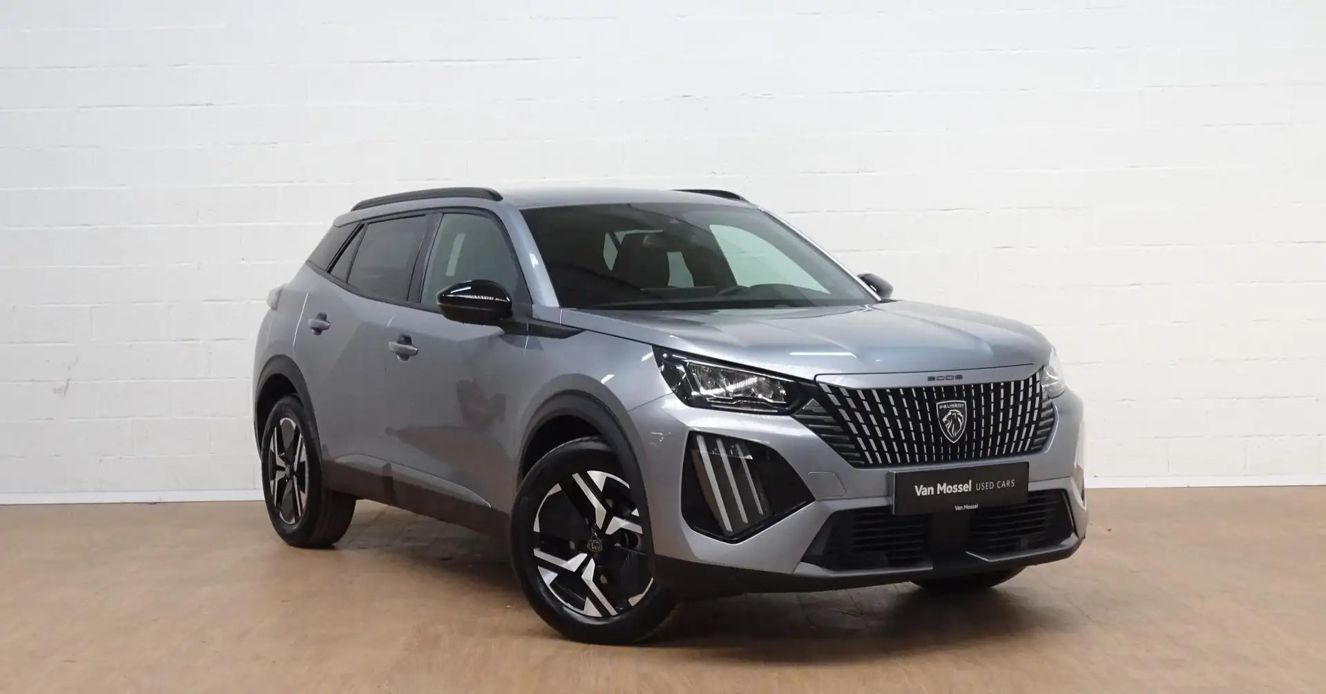 Peugeot 2008 1.2T Allure automaat Gris - 2