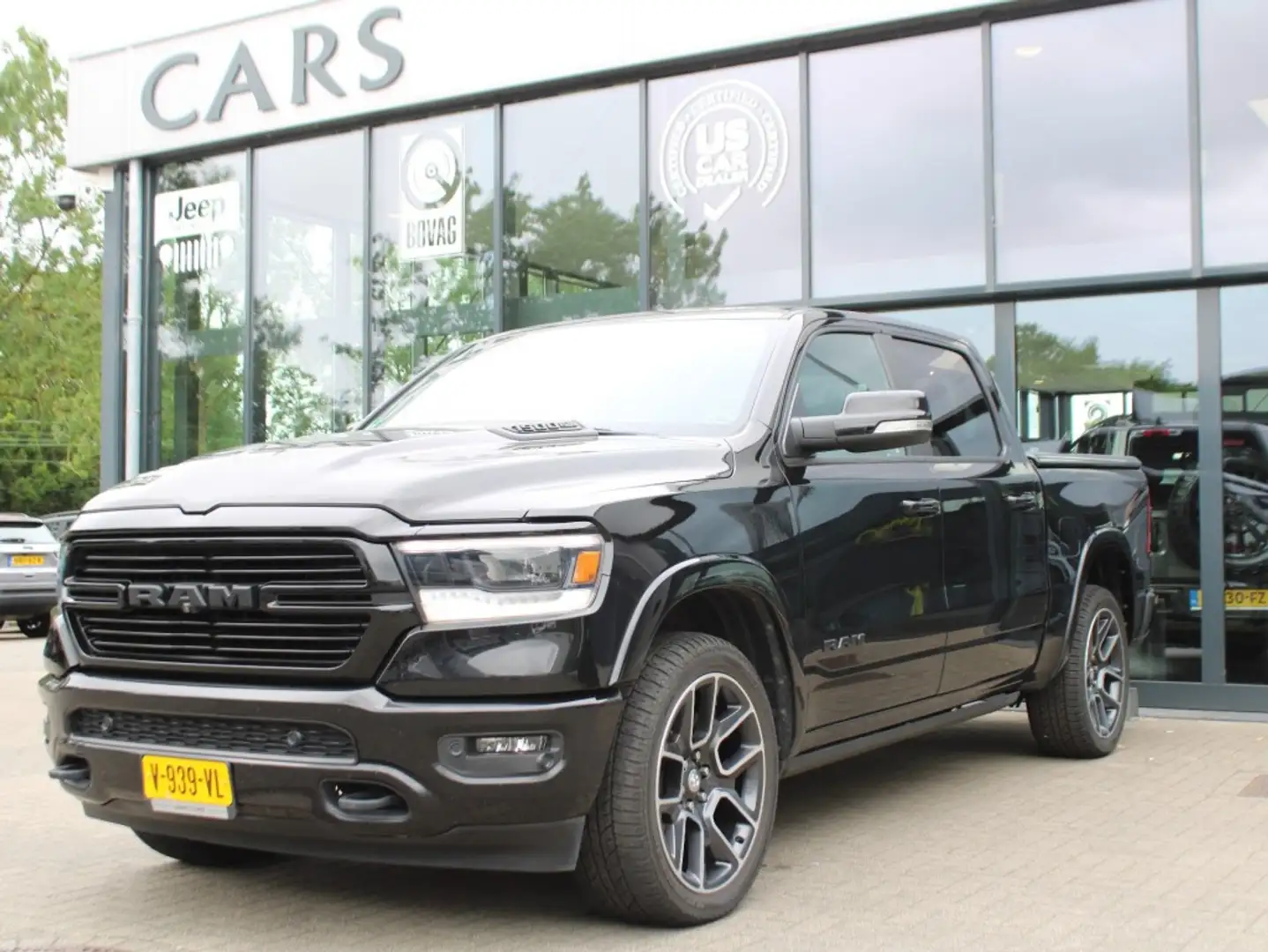 Dodge RAM 5.7i V8 HEMI 4x4 Aut. LARAMIE SPORT NIGHT / LUCHTV Zwart - 1