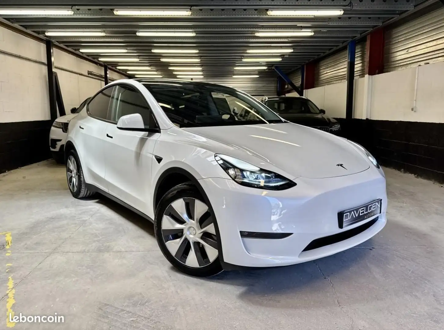 Tesla Model Y Grande Autonomie Long Range Dual Motor 514 ch AWD Wit - 1