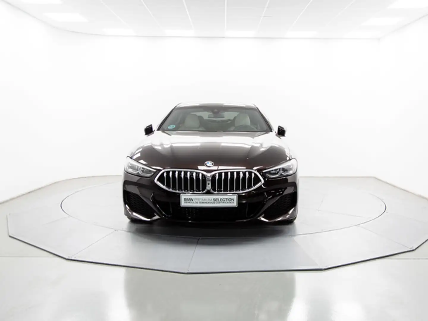 BMW 840 840d Gran Coupé xDrive Braun - 2