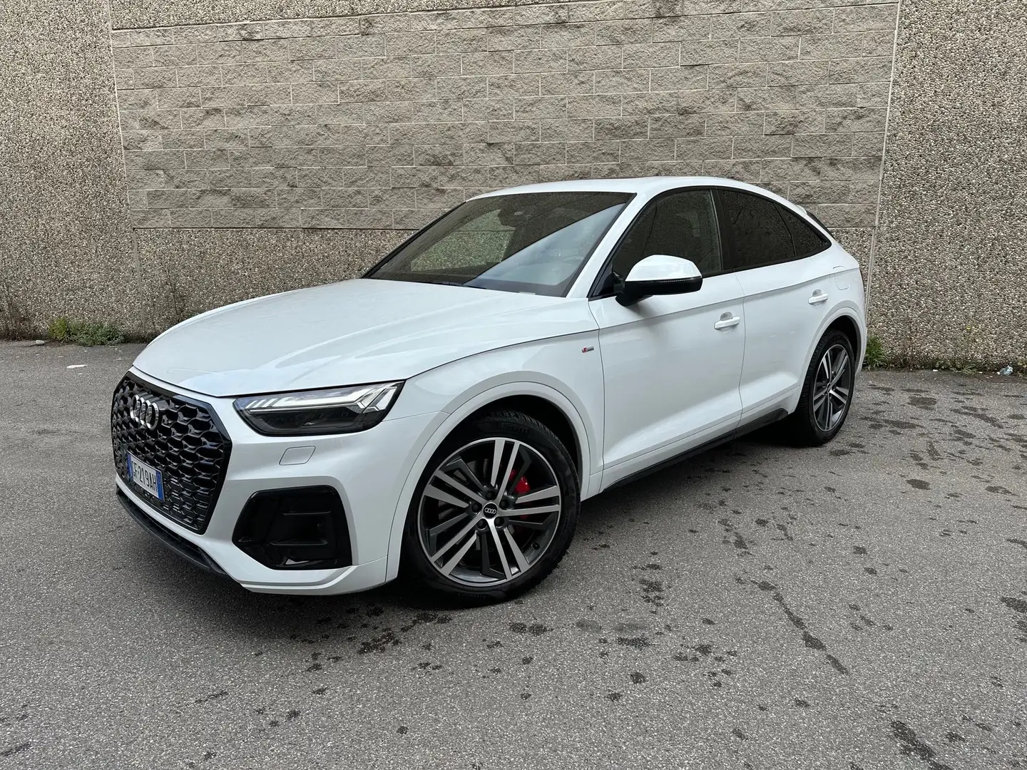 Audi Q5 SPB 55 TFSI e quattro S tronic S line plus Bílá - 1