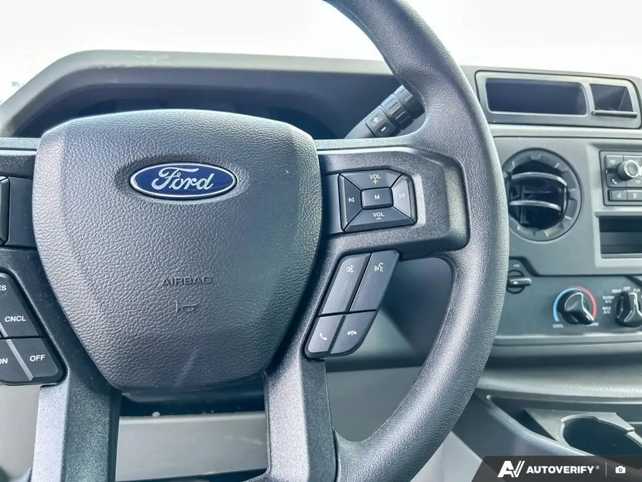 Ford E-Series Cutaway fotografie Ford E-Series Cutaway