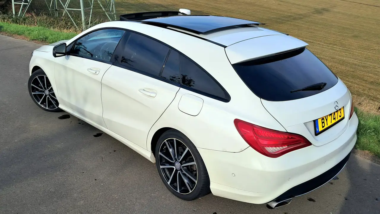Mercedes-Benz CLA 200