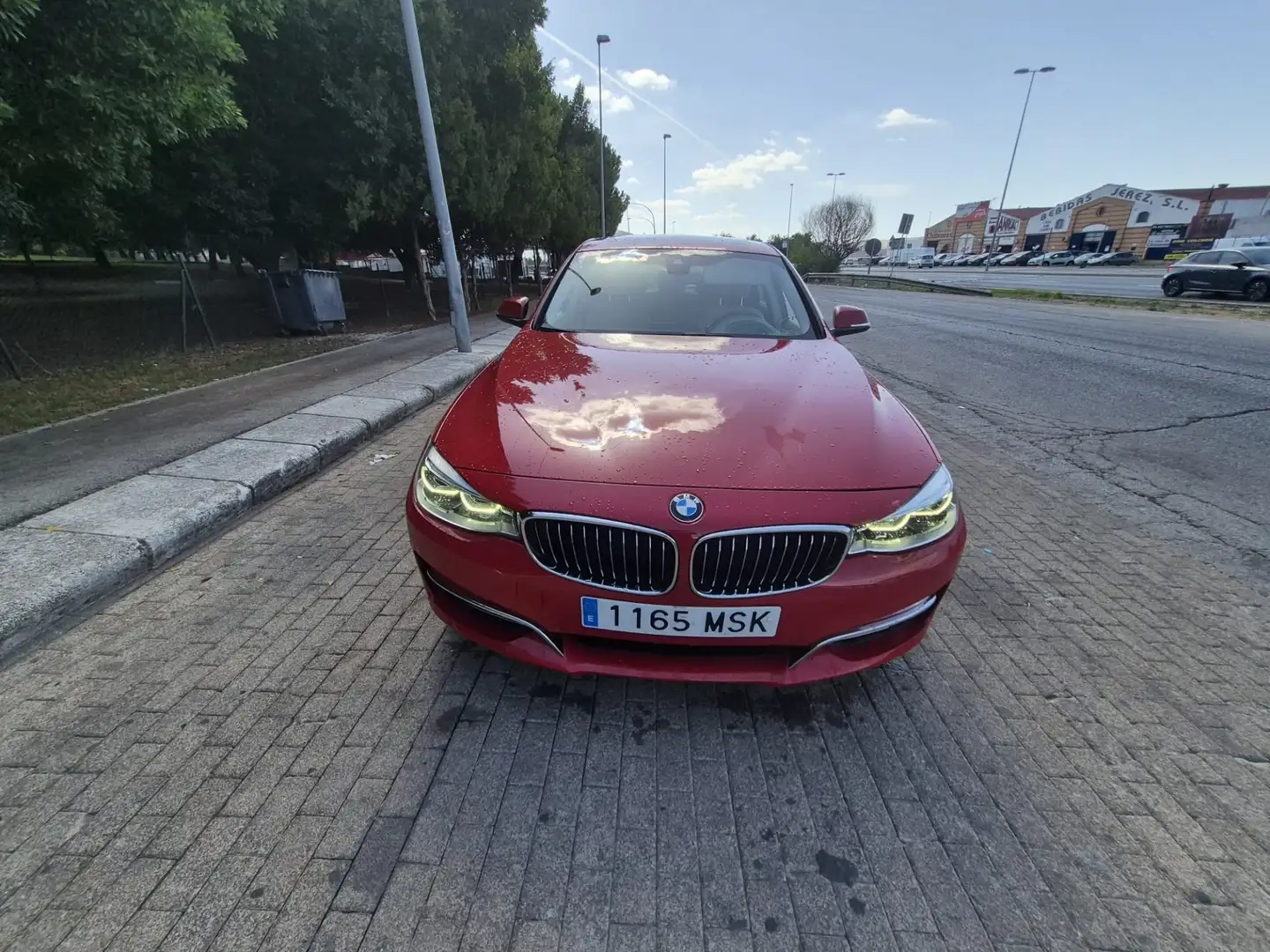 BMW 318 318d Gran Turismo Luxury - 1