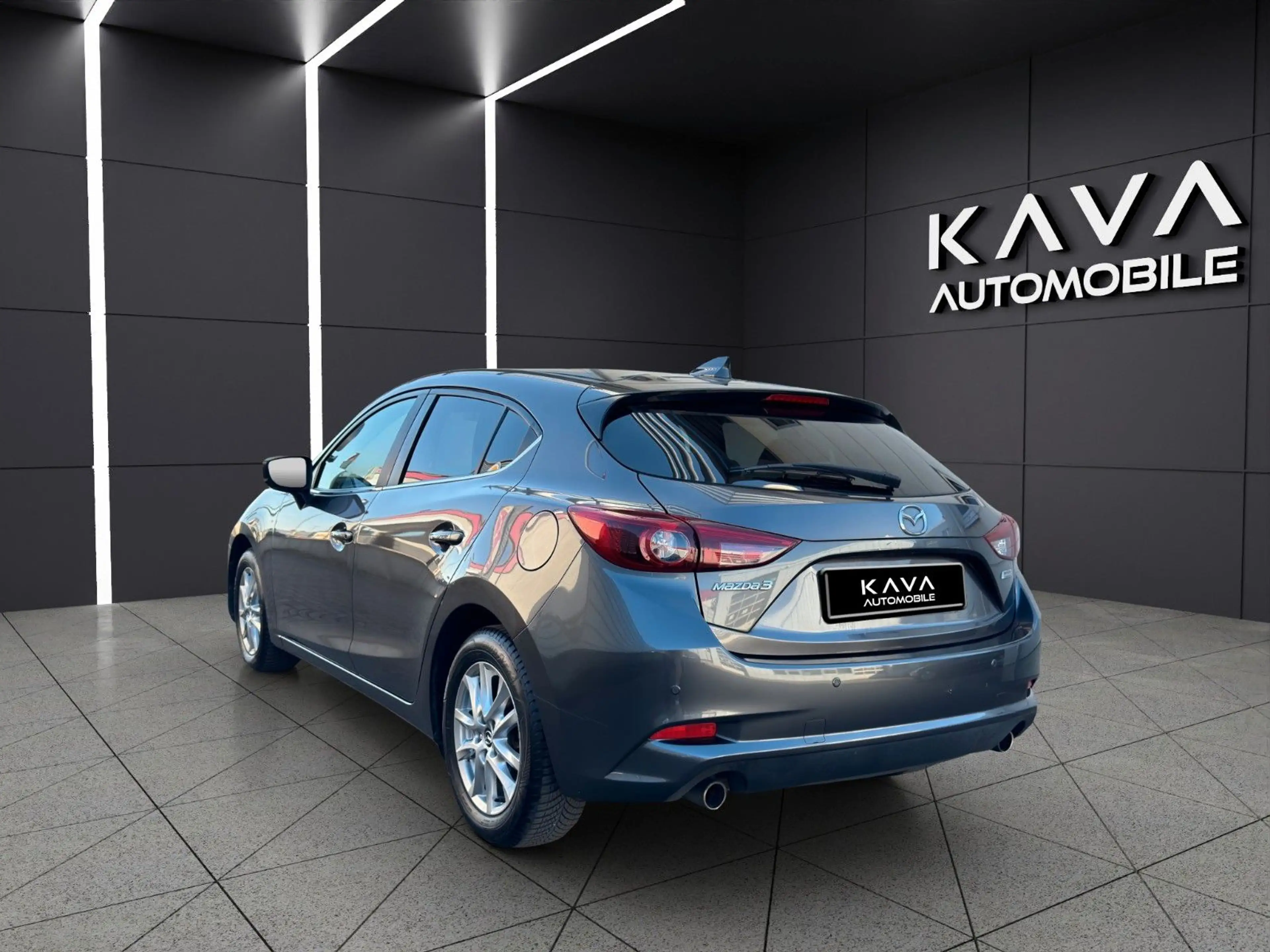 Mazda 3 Lim. Exclusive-Line*Navi*SHZ*LenkradHzg*PDC*DAB — photo 5