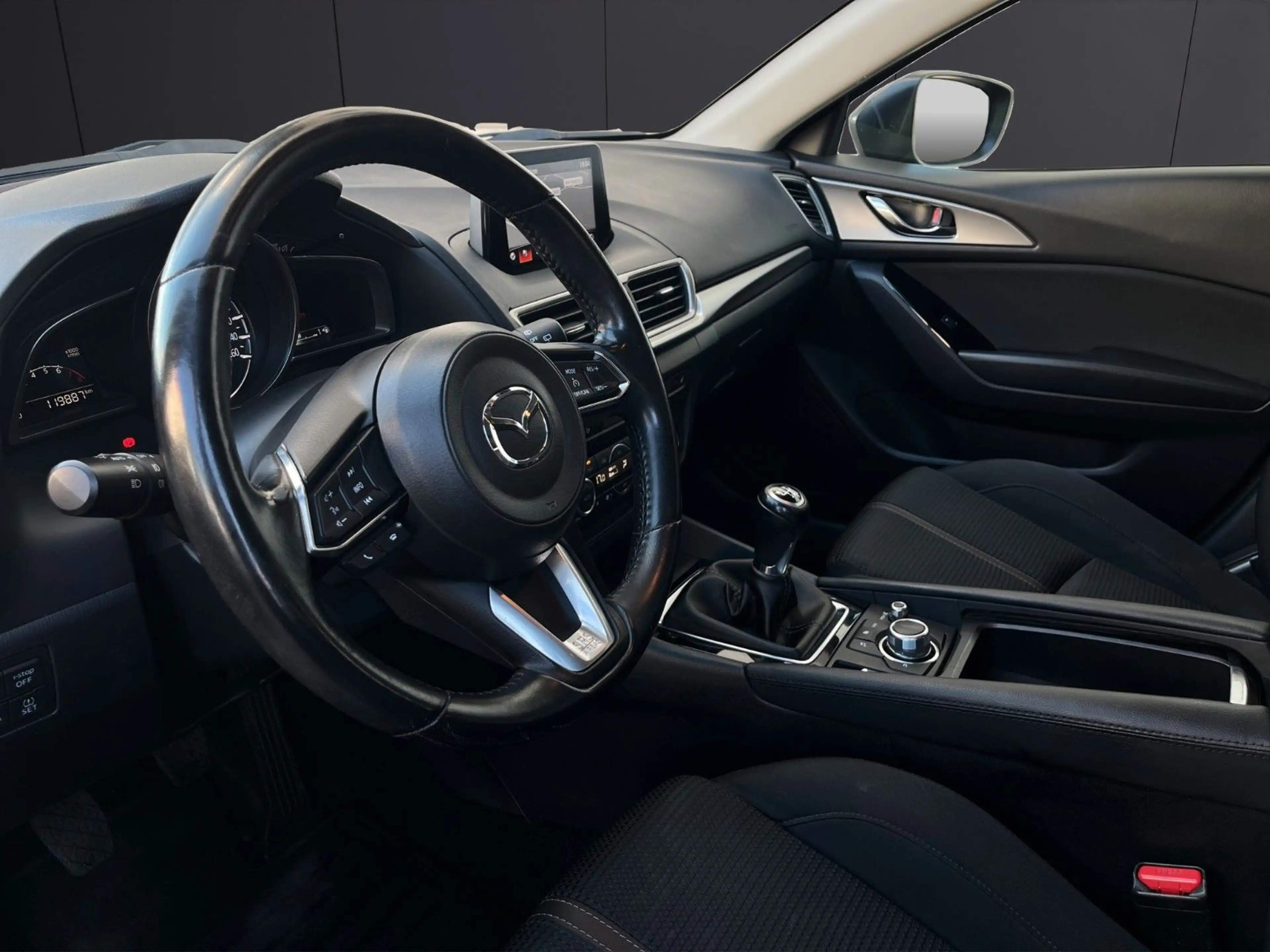 Mazda 3 Lim. Exclusive-Line*Navi*SHZ*LenkradHzg*PDC*DAB — photo 7