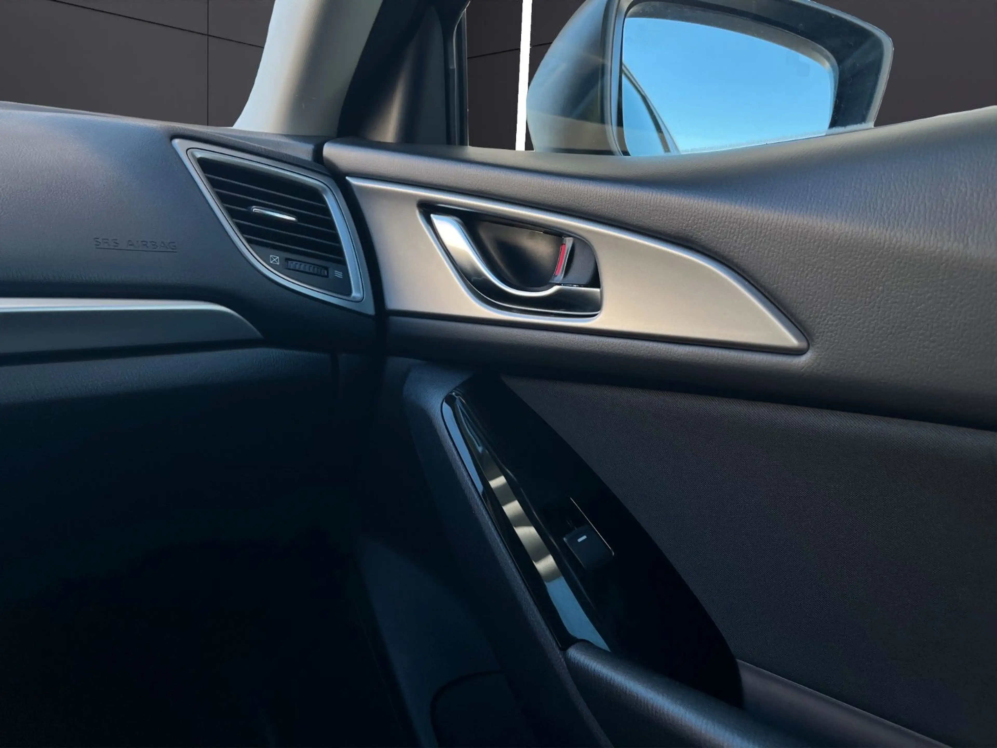 Mazda 3 Lim. Exclusive-Line*Navi*SHZ*LenkradHzg*PDC*DAB — photo 14